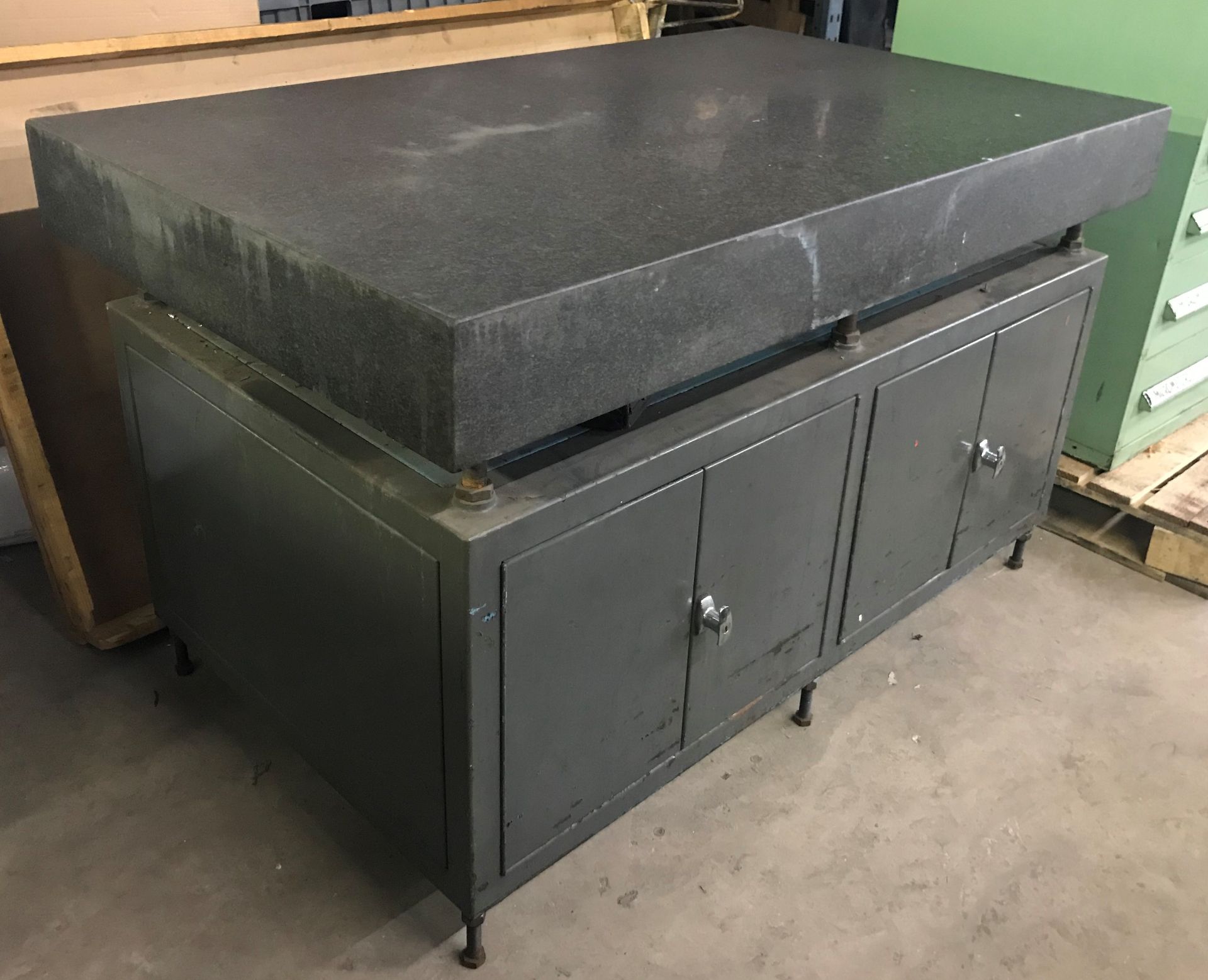 Granite Surface Plate w/ Metal Cabinet Frame - Bild 3 aus 7