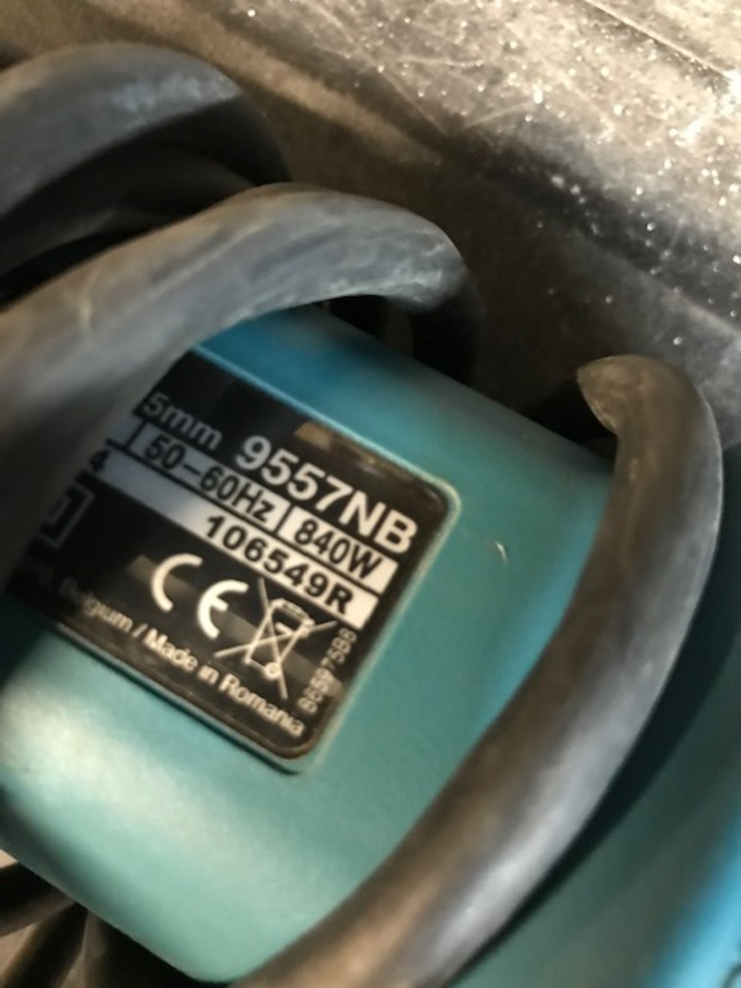 Makita 9557NB Angle Grinder - Image 2 of 2