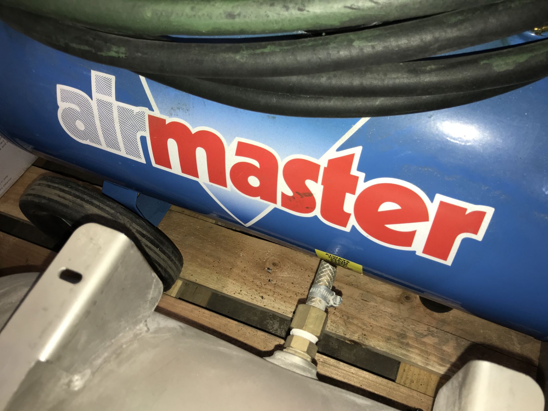 Airmaster Mobile Air Compressor w/ Tiger 8/510 Turbo Motor - Image 3 of 3