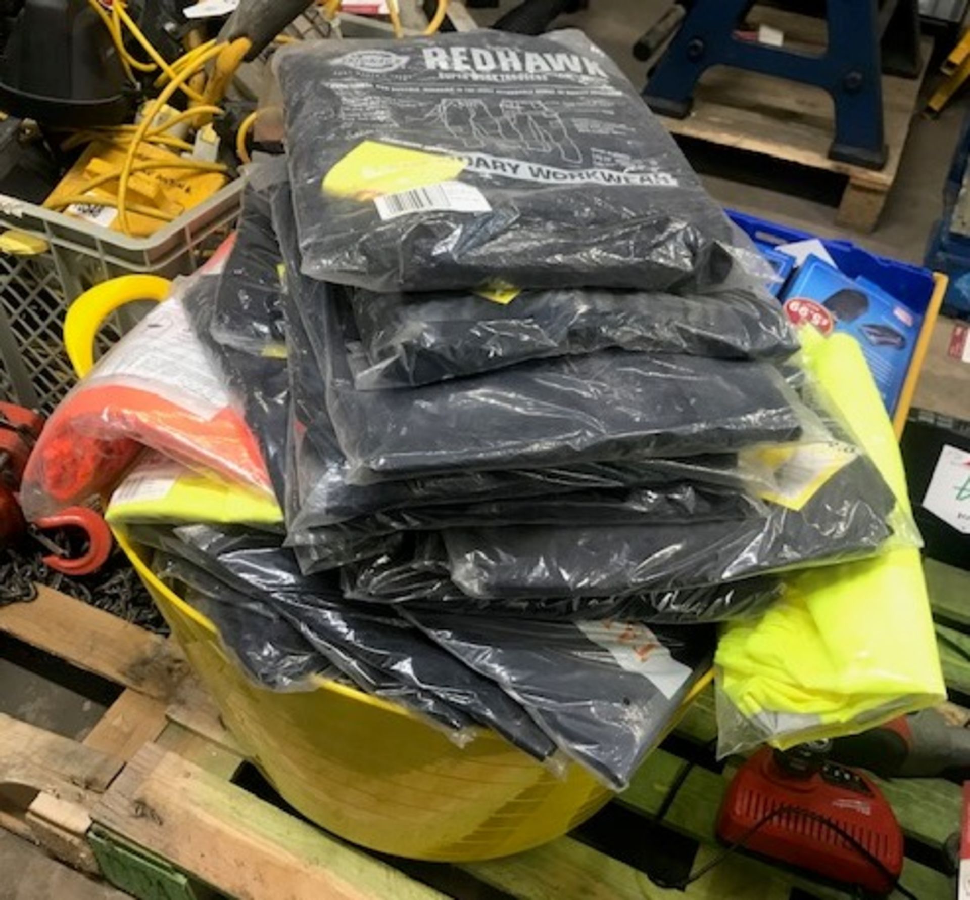 Quantity of Dickies Workwear & Hi-Vis Clothing as Per Pictures - Image 8 of 8