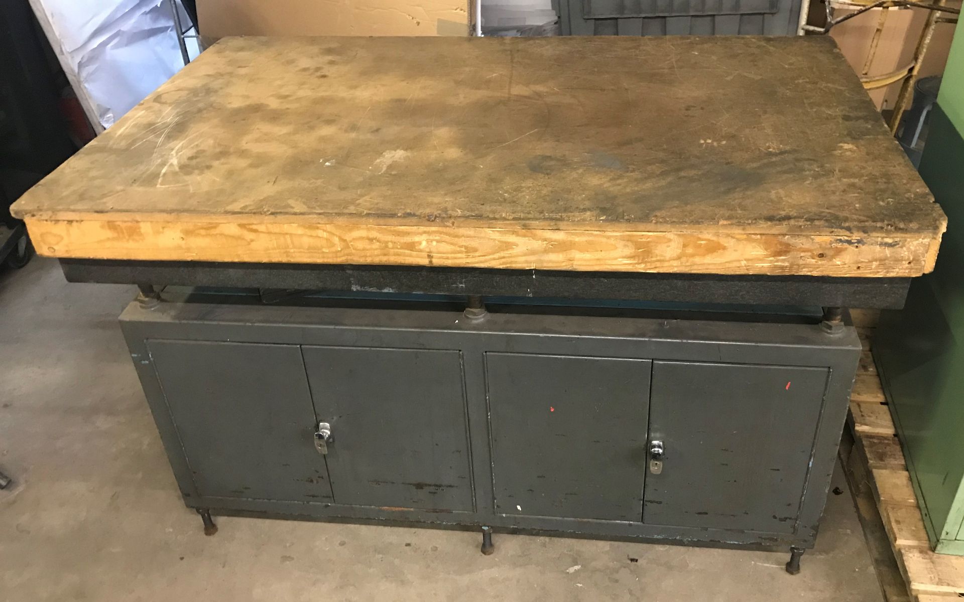 Granite Surface Plate w/ Metal Cabinet Frame - Bild 2 aus 7