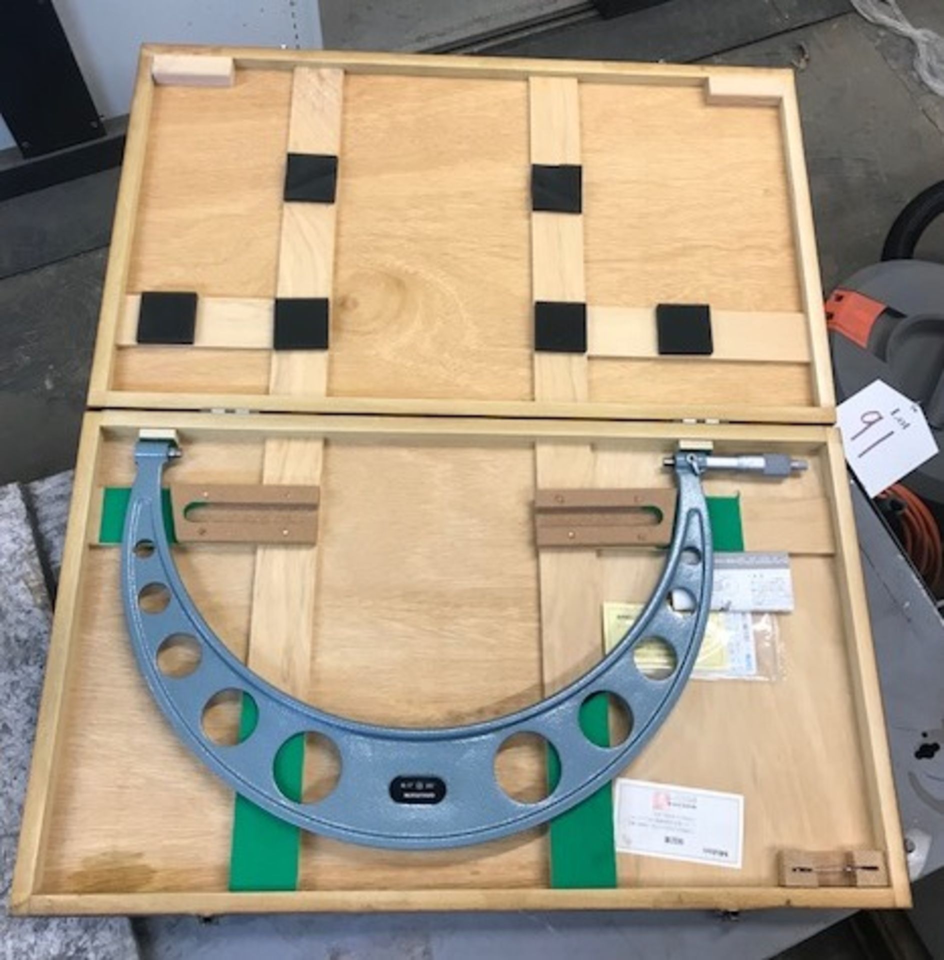 Mitutoyo 16-17" Micrometer - Image 2 of 3