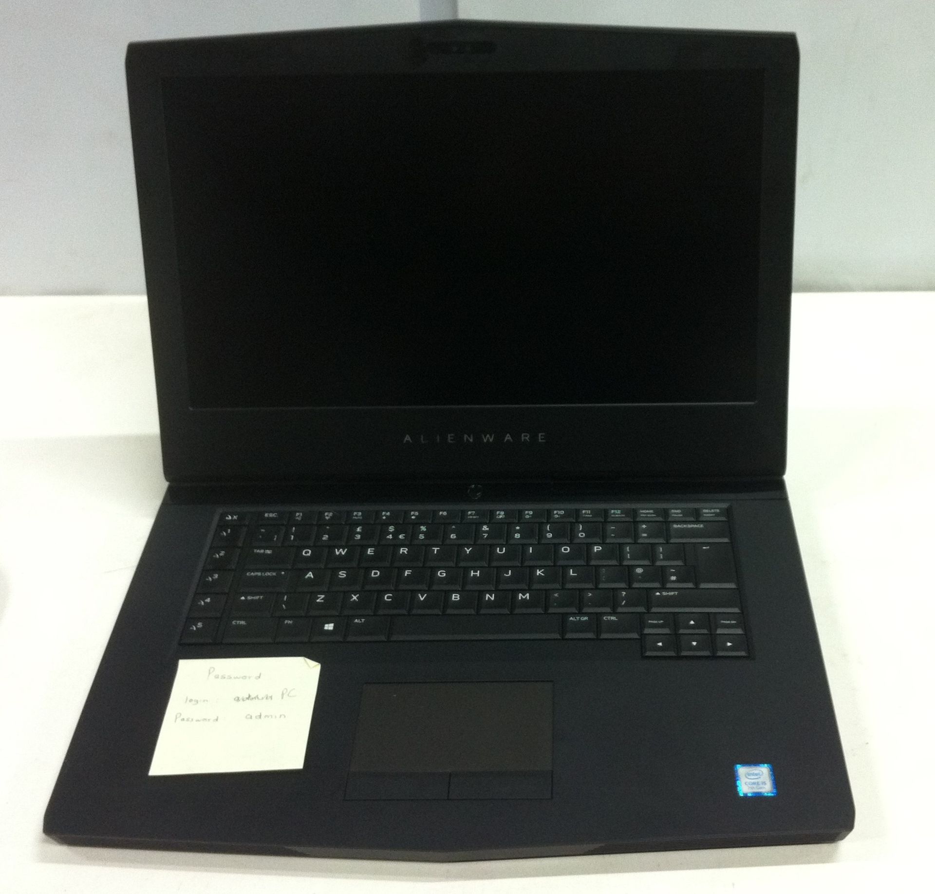 Alienware Core i5 7th Gen Laptop - Bild 3 aus 5