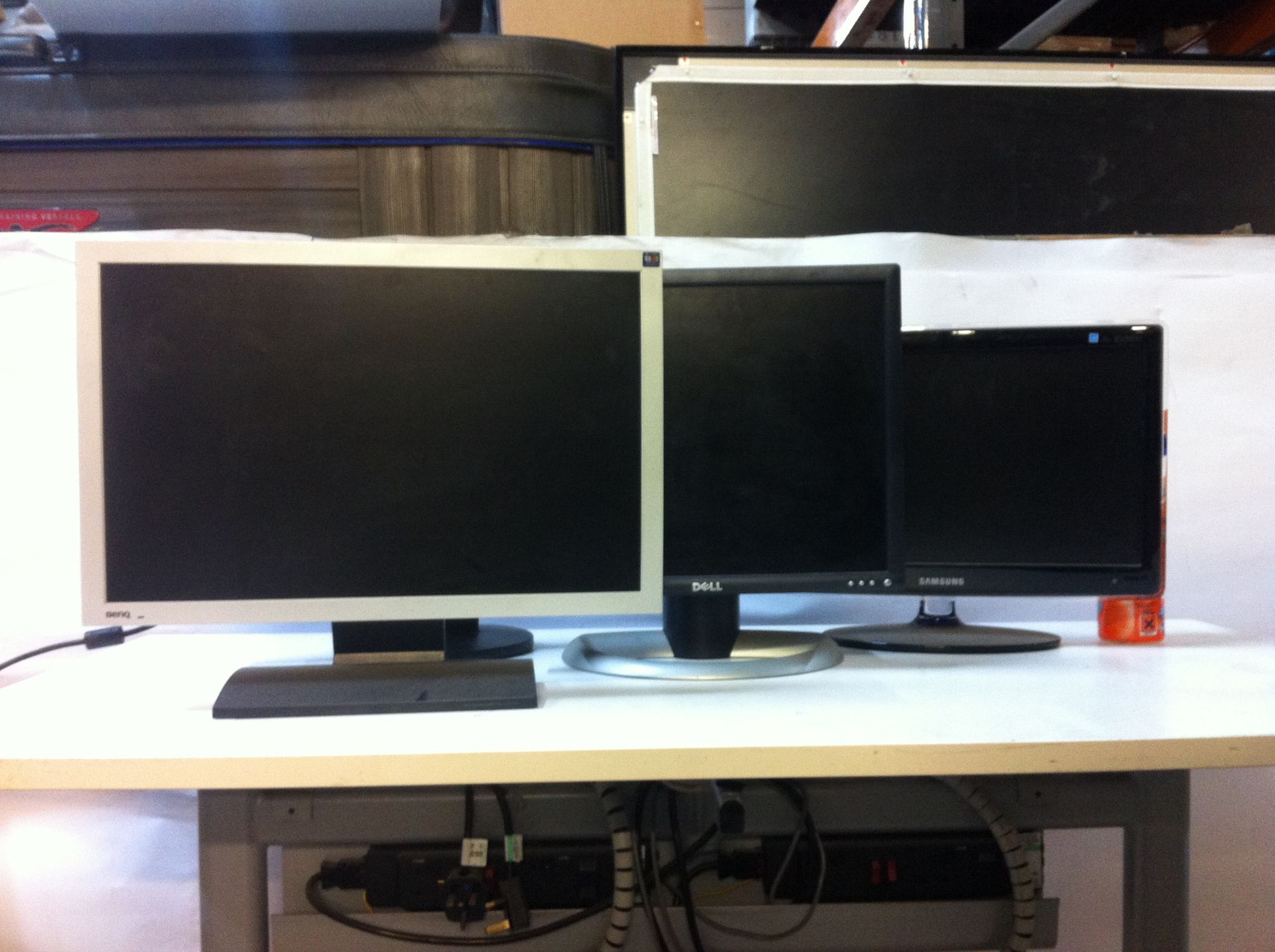 5 x Various PC monitors. See description.