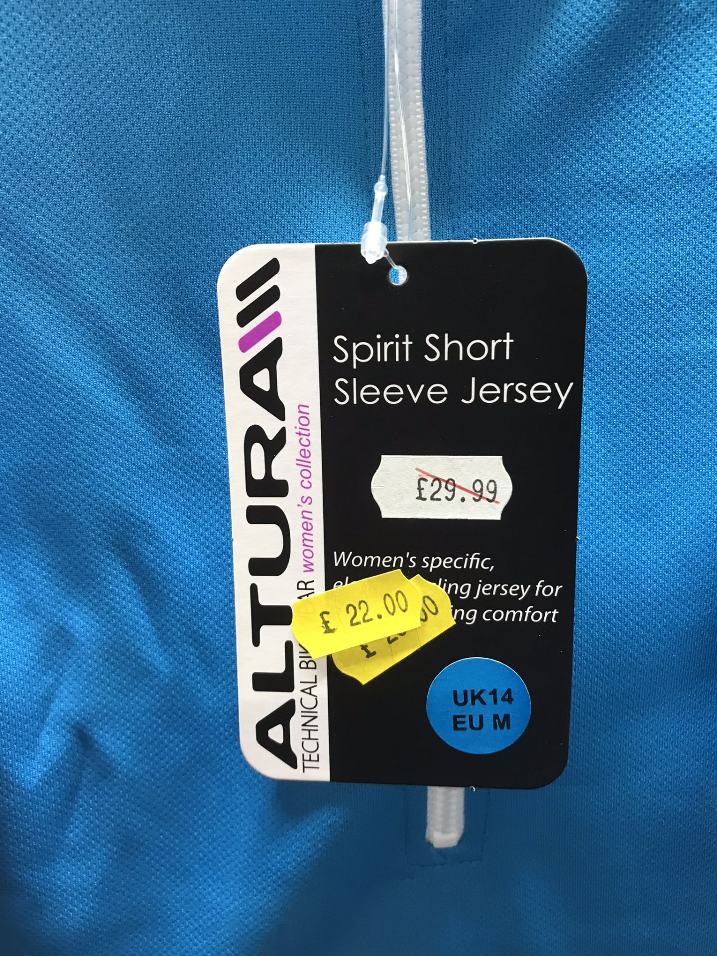 4 x Womens Altura Spirit Short Sleeve Cycling Jerseys - Sizes: 8, 14,16 & 18 - New w/ Tags -RRP £119 - Image 3 of 7