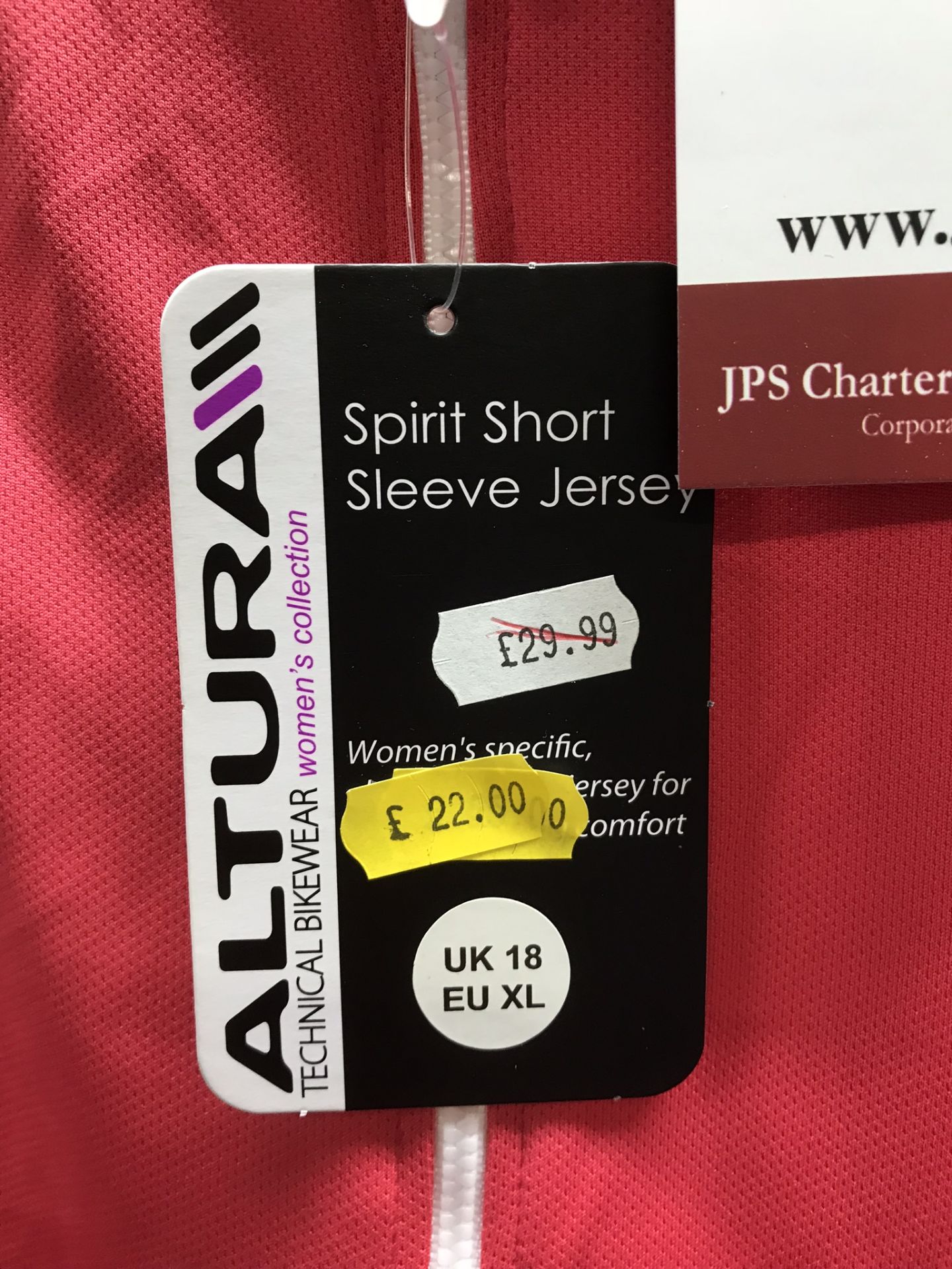 4 x Womens Altura Spirit Short Sleeve Cycling Jerseys - Sizes: 8, 14,16 & 18 - New w/ Tags -RRP £119 - Image 4 of 7