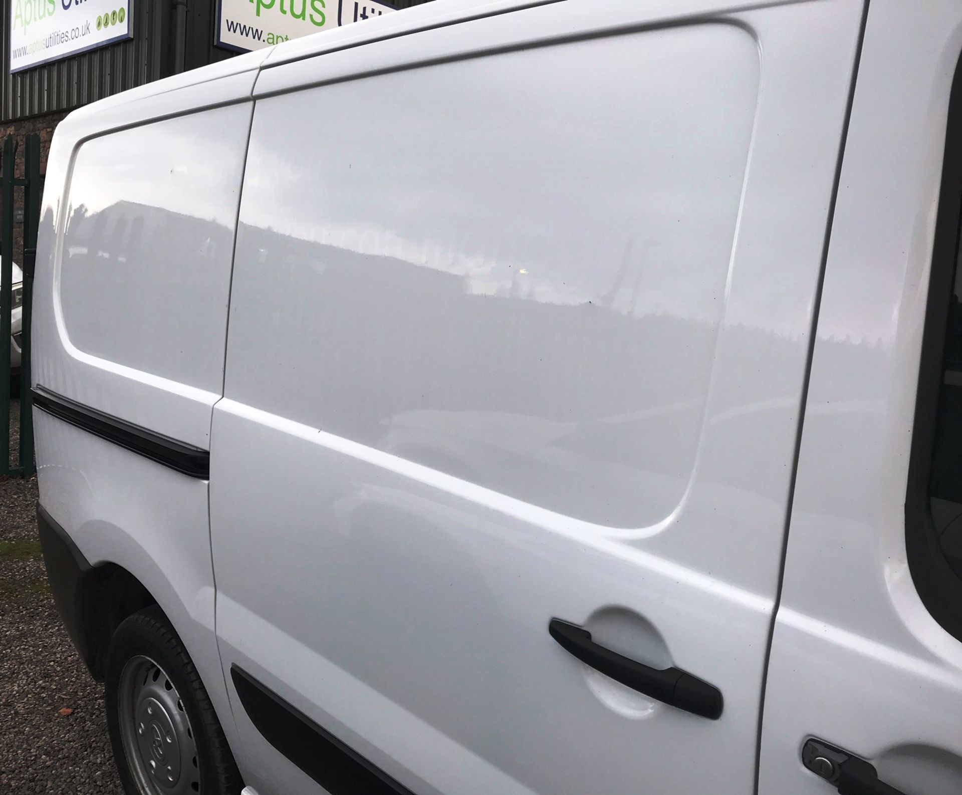 White Toyota Proace 1200 L1H1 HDI Panel Van | Reg: MD15 RVU | Mileage: 55,708 - Bild 6 aus 6