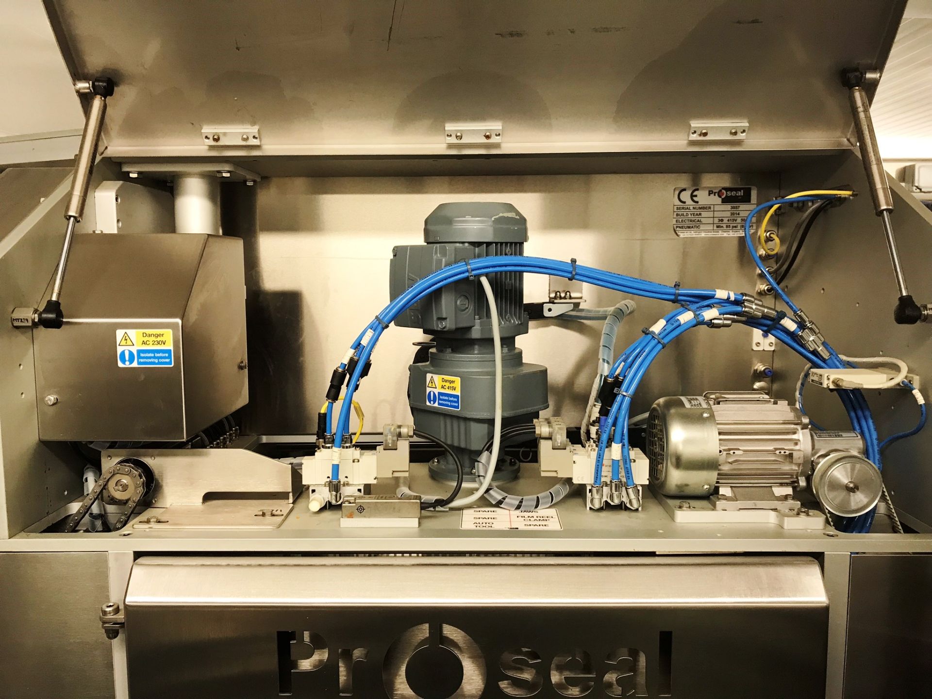 ProSeal GTOe Tray Sealing Machine w/ RAC Conveyor & Tooling | YOM: 2014 - Image 11 of 13