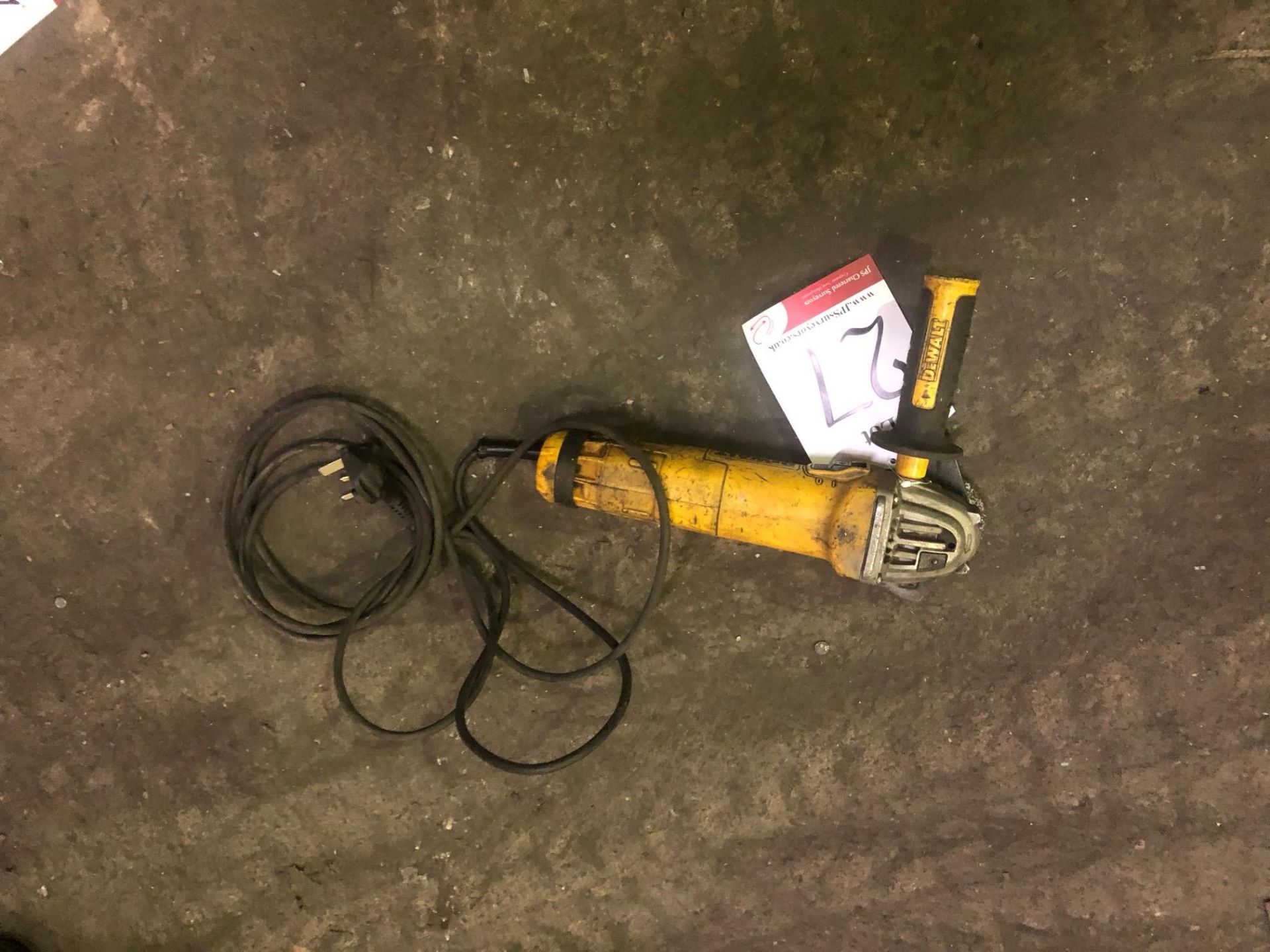 DeWalt type 1 angle grinder