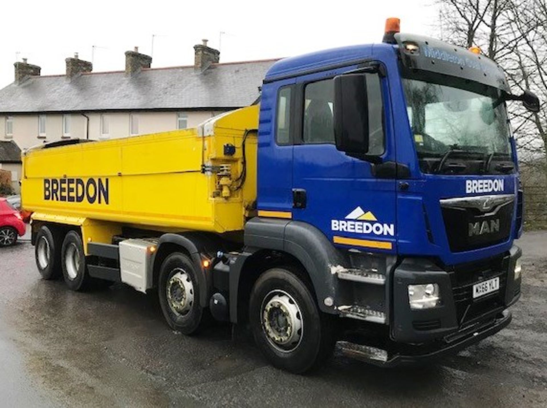 2017 | MAN TGS 32400 8x4 Cab w/ Thompsons Insulated Tipper | 210,000km