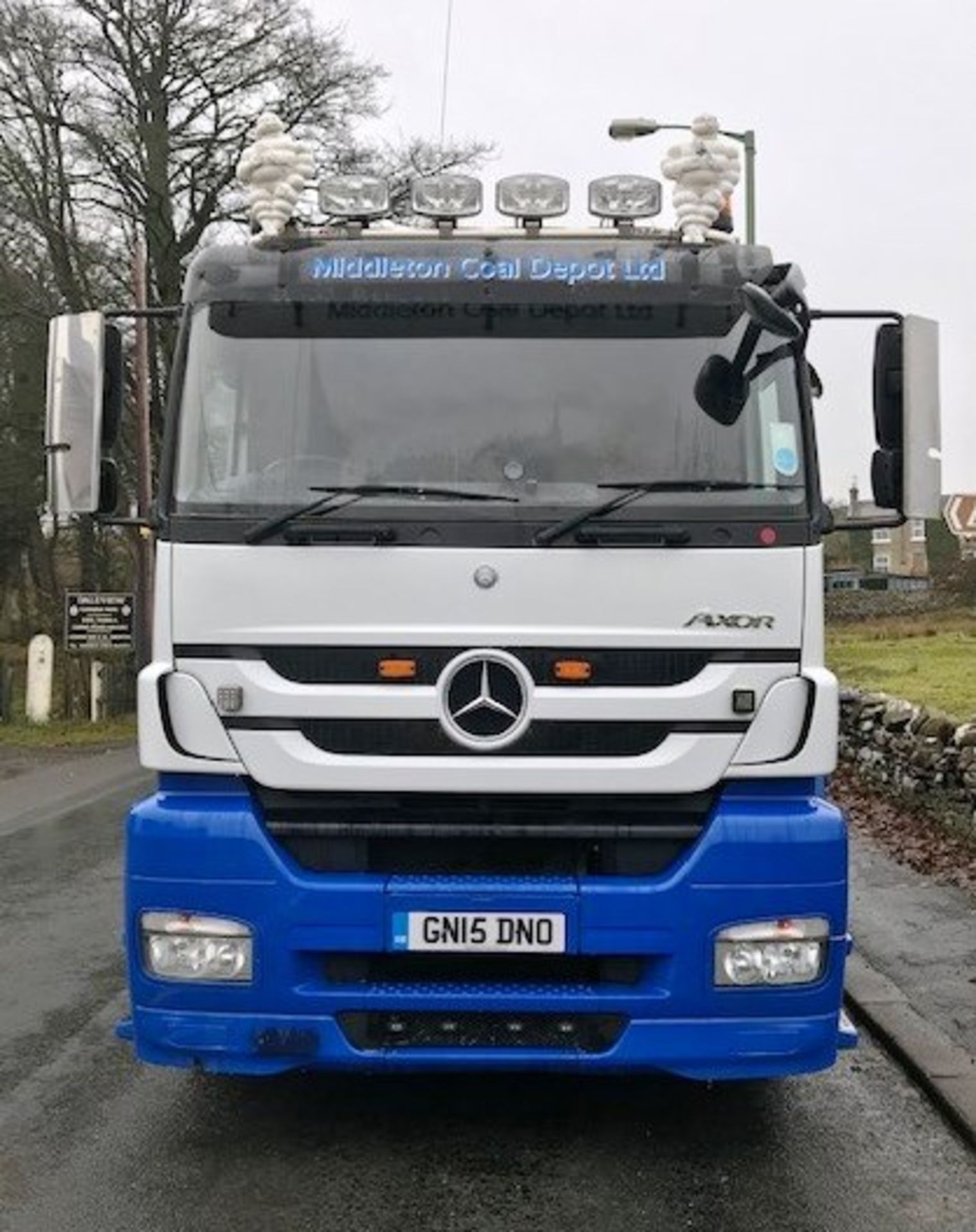 2015 | Mercedes Axor 2543 Sleeper Cab | 440,000km - - TRAILER NOT INCLUDED - Image 2 of 3