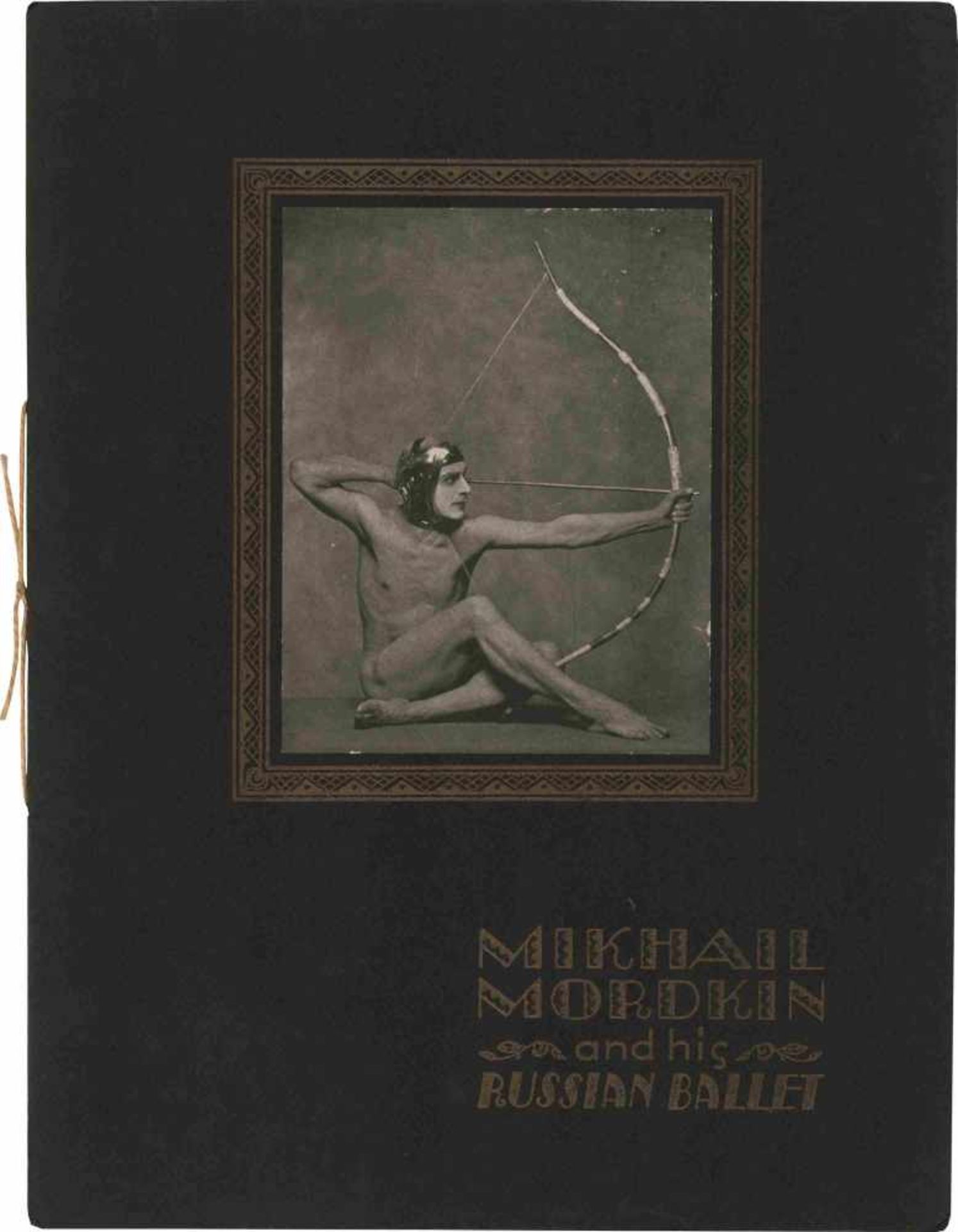 [BALLETS RUSSES, MORDKIN, TSCHAIKOWSKY] Lot aus 2 Objekten, gewidmet M. Mordkin. A) Programmheft der