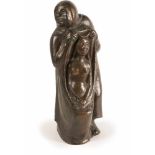 Ernst Barlach Die Kupplerin II Bronze mit dunkelbrauner Patina. (1920). Höhe ca. 46,5 cm. Ein