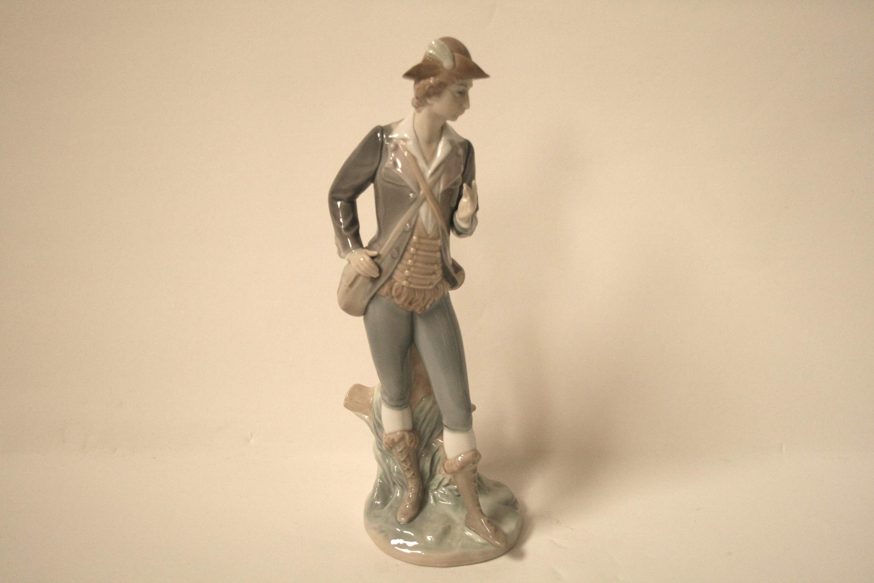 Country Man - Item #01014664 - Sculptor: Salvador Furió - Year Issued: 1970 - Year [...]