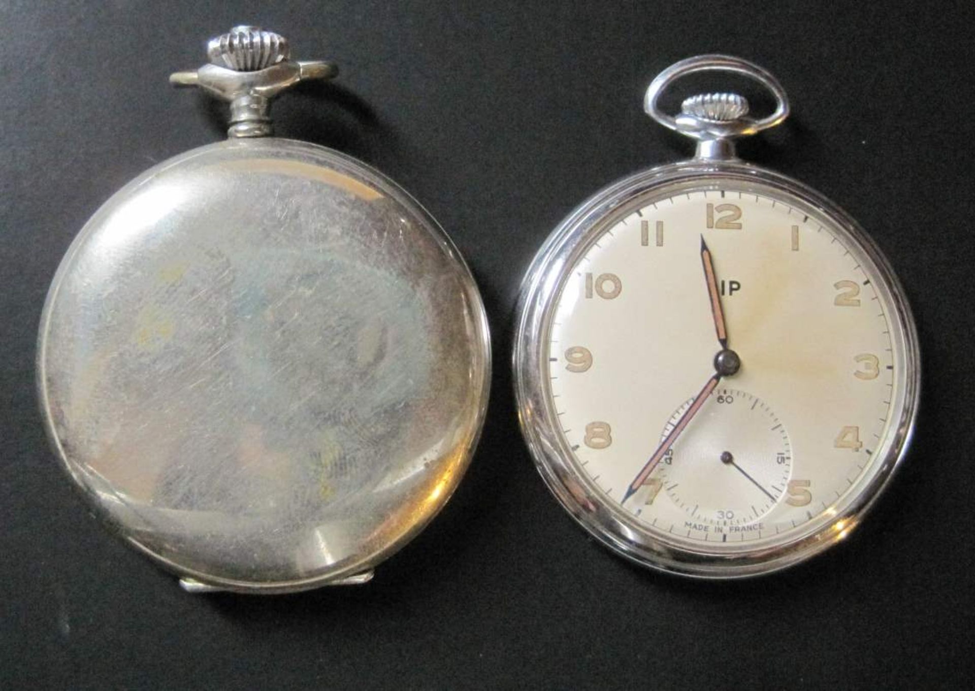 Set of 2 antique pocket watches: LIP brand pocket watch, 1950's, diameter: 4.5 cm / [...]