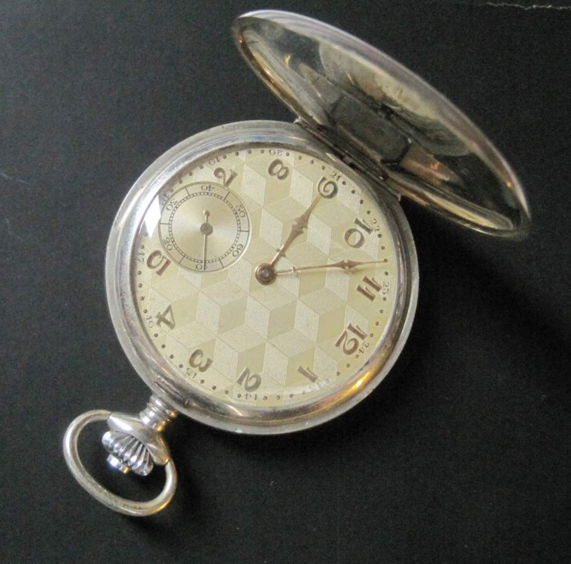 Set of 2 antique pocket watches: LIP brand pocket watch, 1950's, diameter: 4.5 cm / [...] - Bild 2 aus 2
