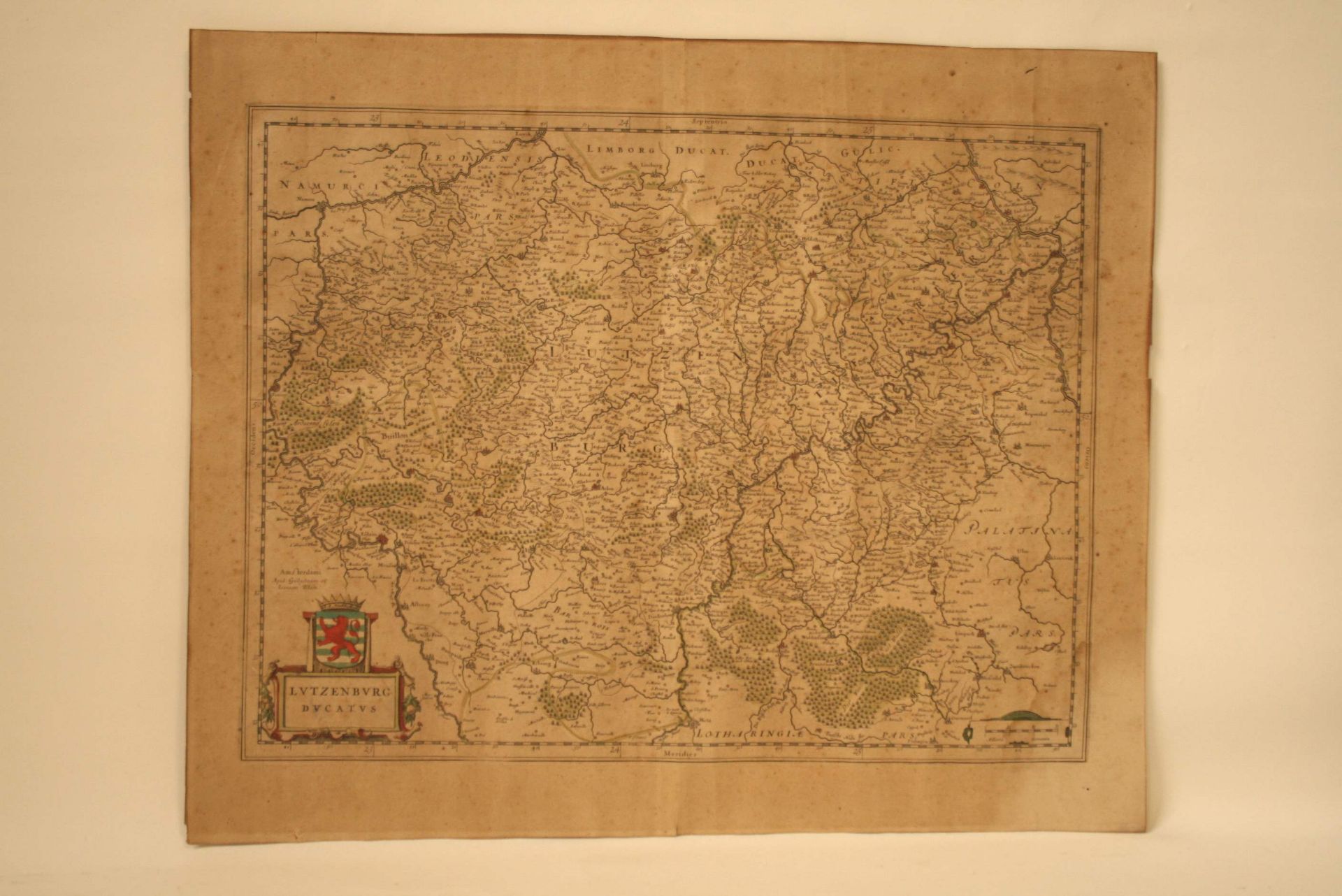 Carte de Luxembourg "Lutzenburg Ducatus" par Willem Janszoon BLAEU, 1642 - Dimensions [...]