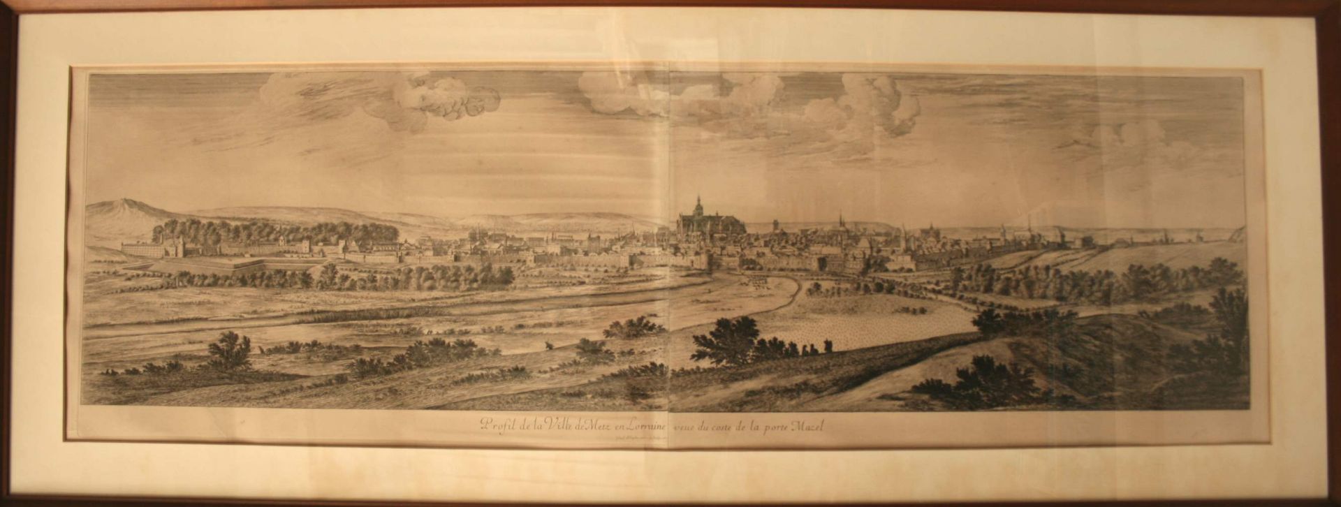 Vue de la ville de Metz : "Profil de la Ville de Metz en Lorraine veue du coste de la [...]