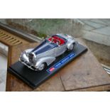 Horch 855 de 1939, Couleur Gris/Bleu, décapotable, support sans la boîte - Marque [...]