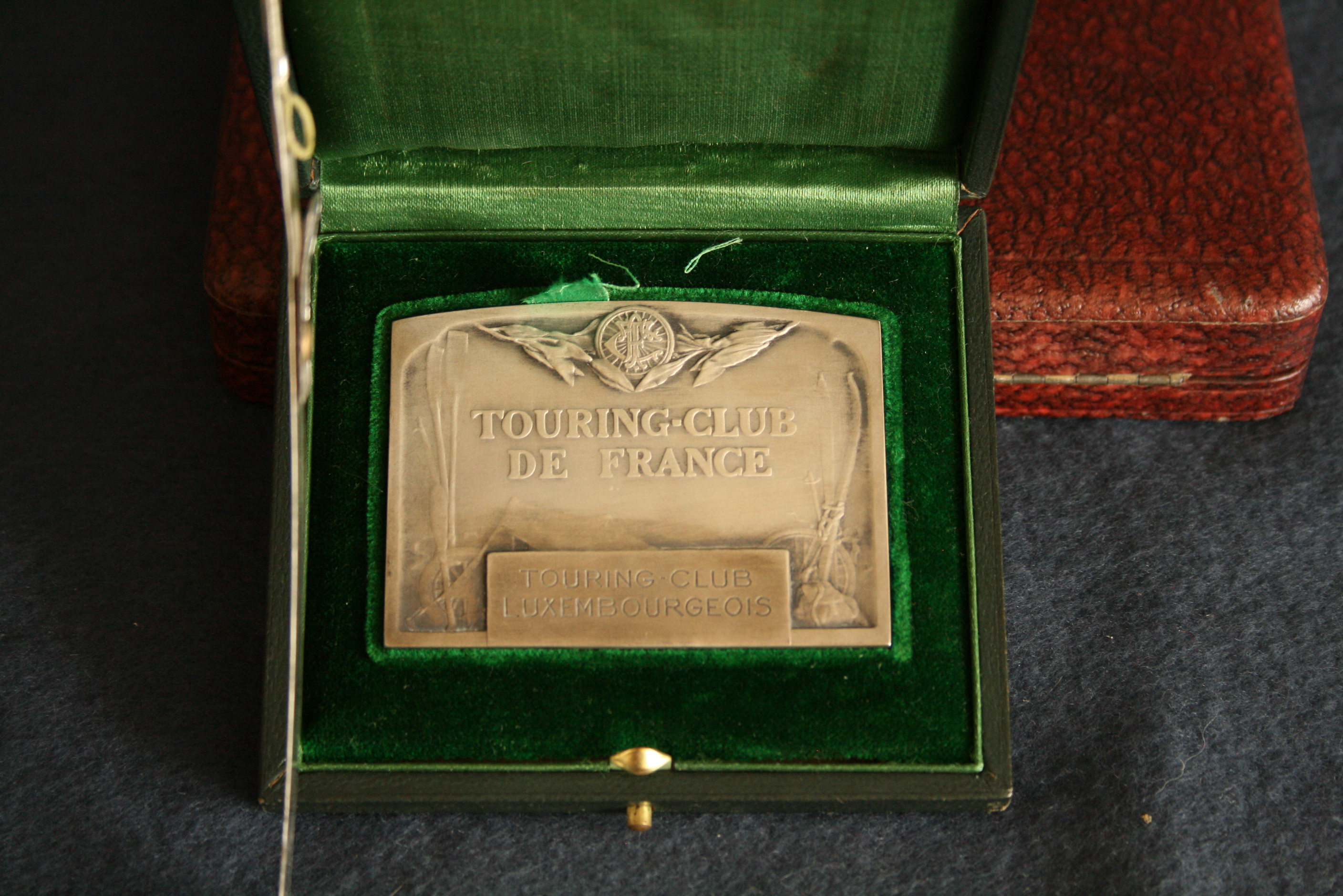 Médaille commémorative du Touring Club de France au Touring club de Luxembourg, [...] - Image 2 of 2