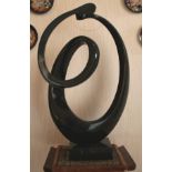 Sculpture contemporaine en pierre reconstituée - Hauteur : 73 cm - - Contemporary [...]