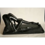 Sculpture en plâtre par Jean-Pierre RENARD (né en 1949) : Arising, signé sur la [...]