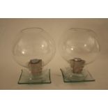 Paire de photophores de forme boule - - Pair of ball-shaped Tealight holders - - [...]