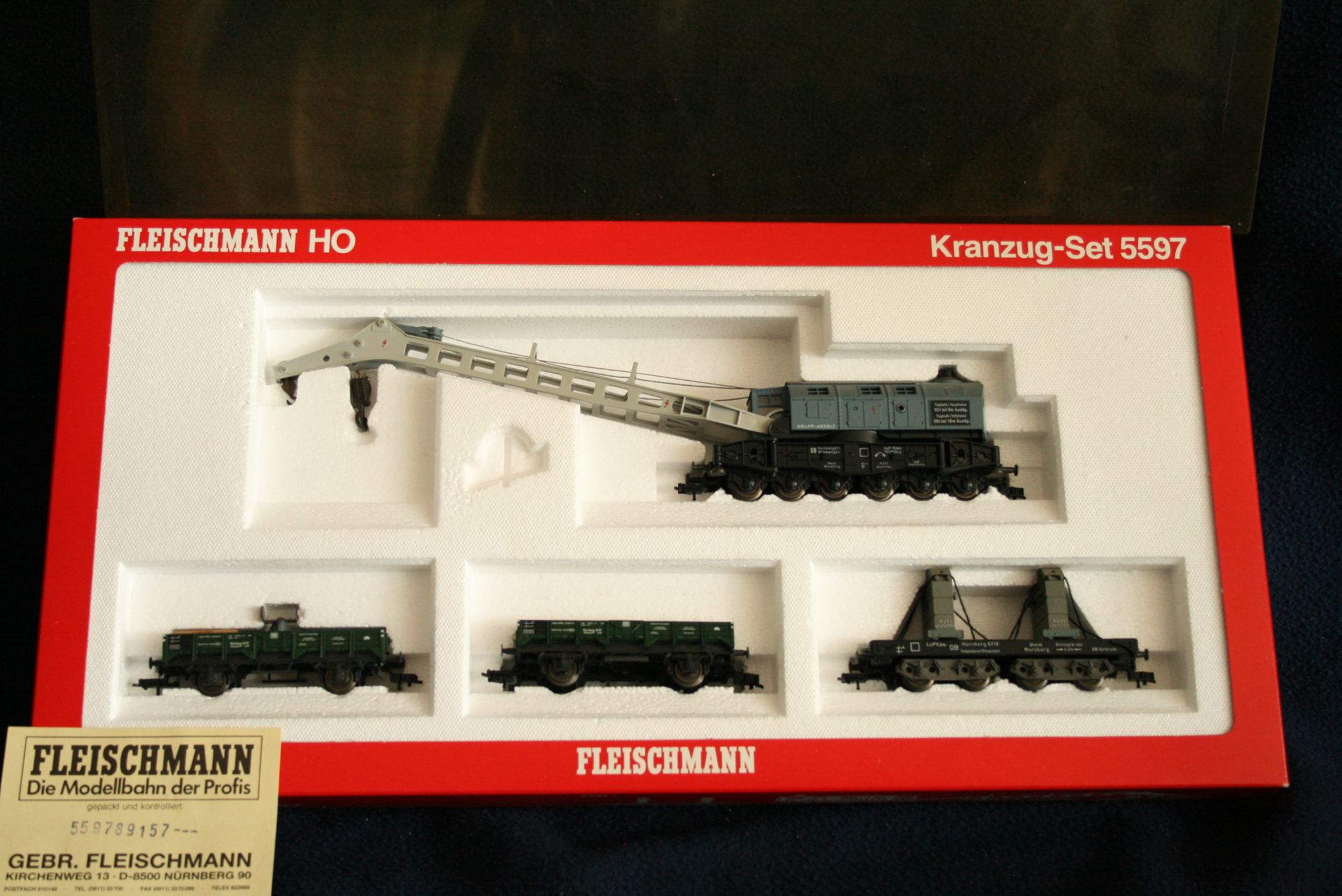 Coffret FLEISCHMANN HO - 5597 - Wagon grue et 3 autres wagons, avec emballage [...]