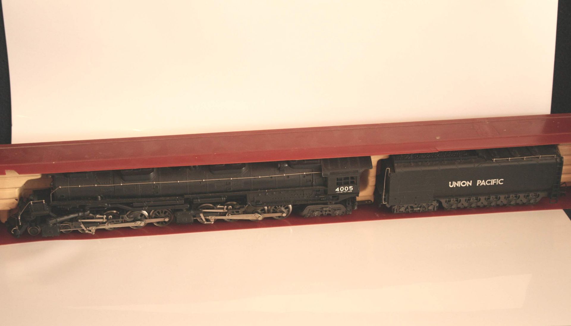Rivarossi HO - 4005 6 Union Pacific Big Boy 4-8-8-4 Steam Locomotive & Tender - - [...]