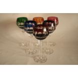 6 verres en cristal coloré et taillé, Bohême - Hauteur : 20,5 cm - 6 colored and [...]