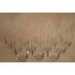 Ensemble de 12 verres à eau en cristal (14,5 cm) - Set of 12 crystal water glasses [...]