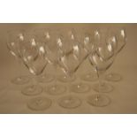 Ensemble de 12 verres à vin en cristal (21 cm) - Set of 12 crystal wine glasses (21 [...]