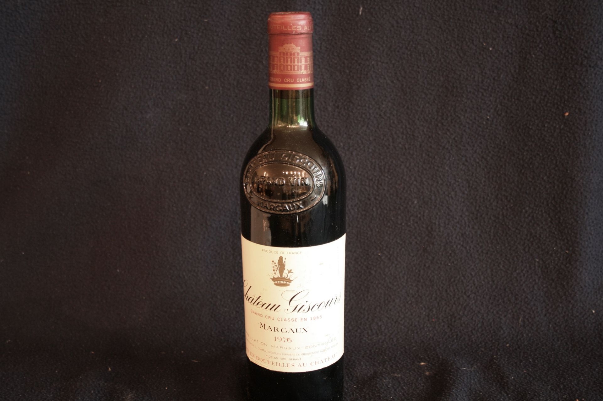 1 bouteille de MARGAUX, château GISCOURS, rouge, 1976 - 1 bottle of MARGAUX, [...]