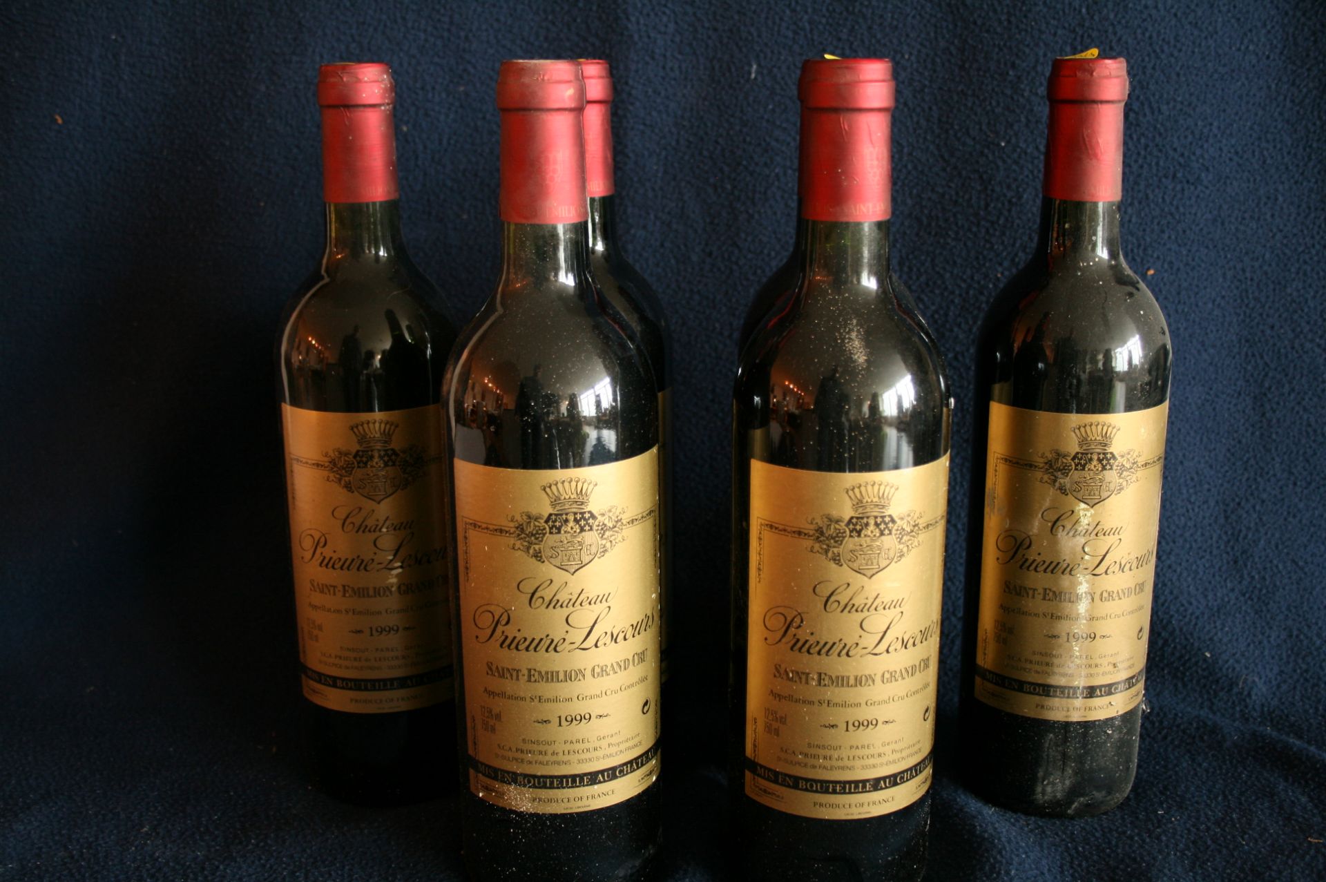 6 bouteilles de BORDEAUX, SAINT-EMILION Grand Cru, Château PRIEURE-LESCOURS, rouge, [...]