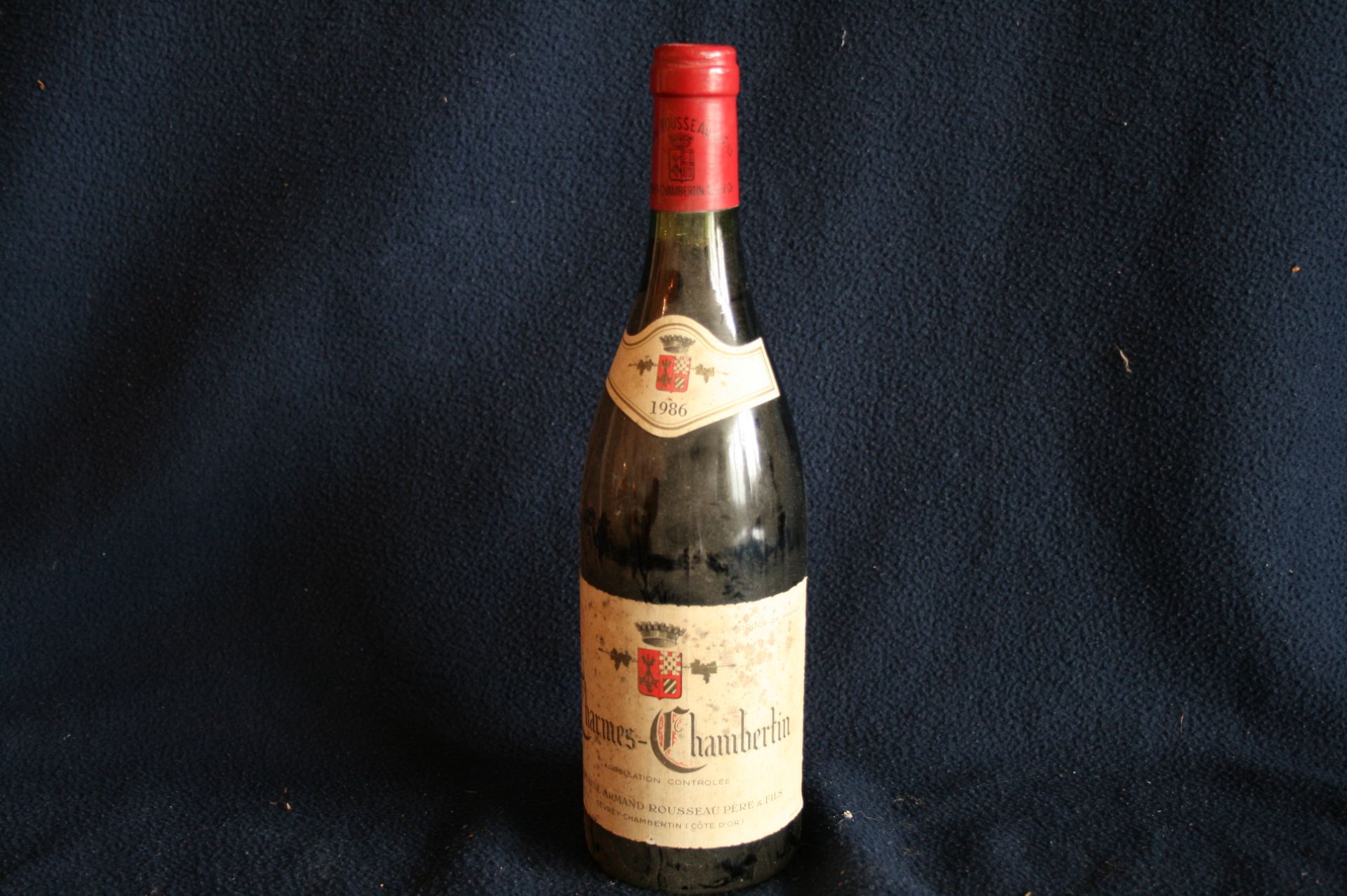 1 bouteille de BOURGOGNE, CHARMES-CHAMBERTIN, Cuvée du Domaine Armand Rousseau [...]