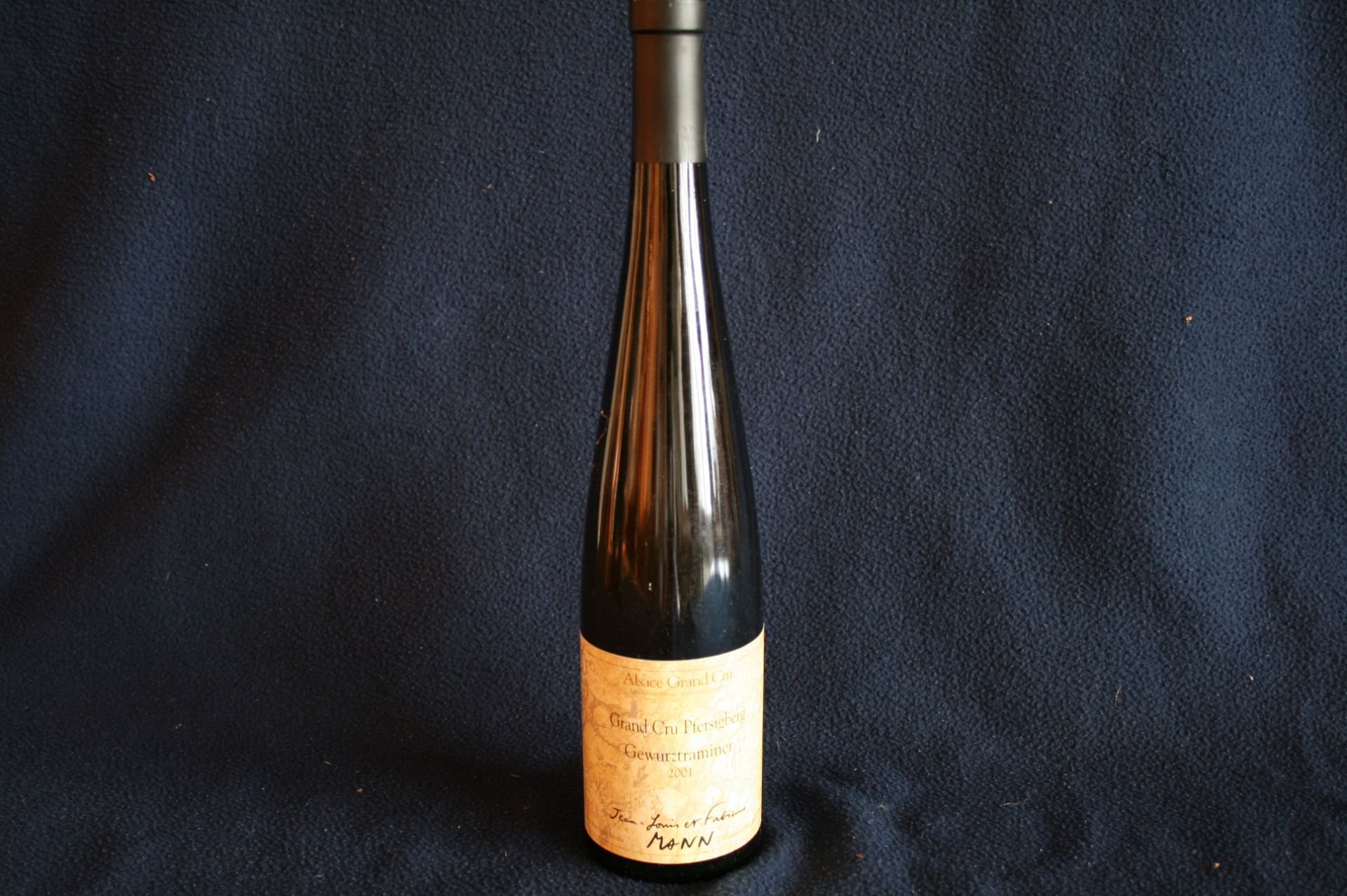 1 bouteille de GEWURZTRAMINER "Grand cru Pfersigberg", Jean-louis et Fabienne MANN, [...]