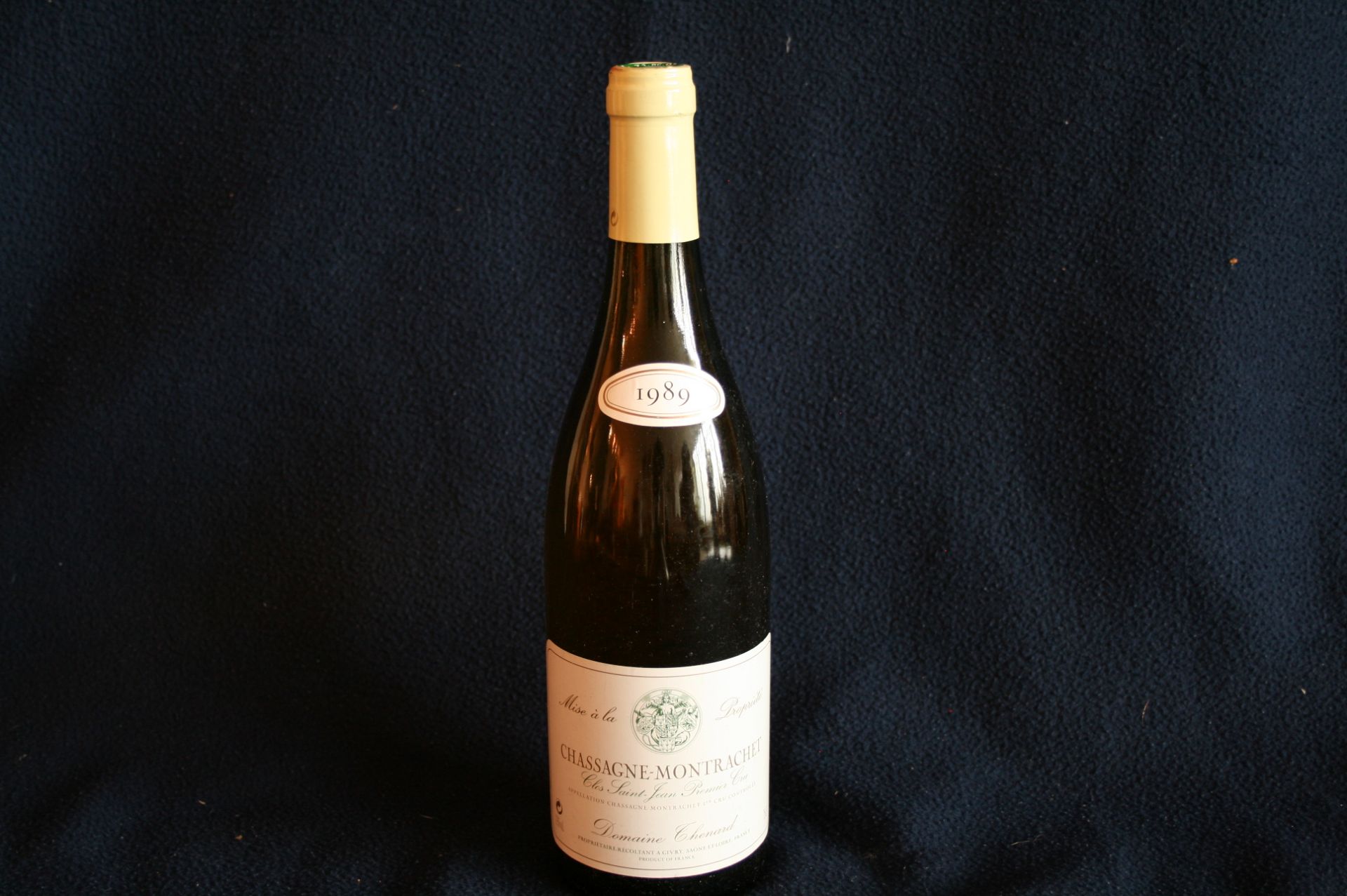 1 bouteille de CHASSAGNE-MONTRACHET, "Clos Saint-Jean Premier Cru", Domaine Chenard, [...]