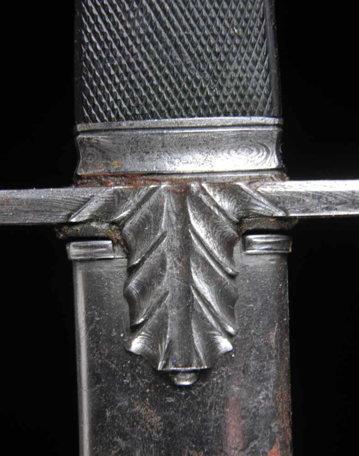 A GERMAN OR AUSTRIA LATE 18TH TO EARLY 19TH CENTURY LIGHT CAVALRY OFFICER’S SWORD WITH DAMASCENED - Bild 2 aus 24