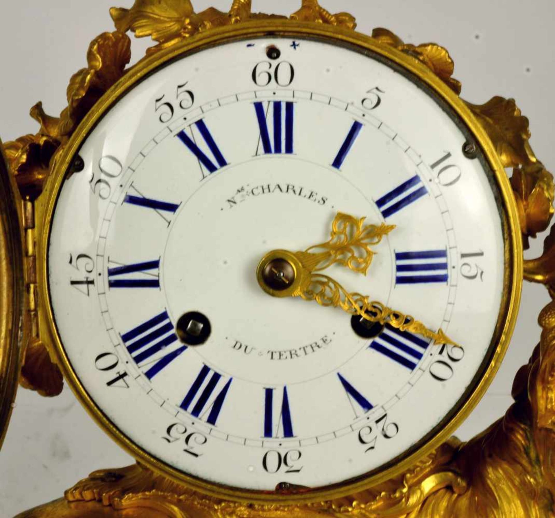 PENDULE AU LION RUGISSANT. ROARING LION GILT BRONZE ROCOCO CLOCK BY N.CH. DU TERTRE. FRANCE, LATE - Bild 2 aus 13