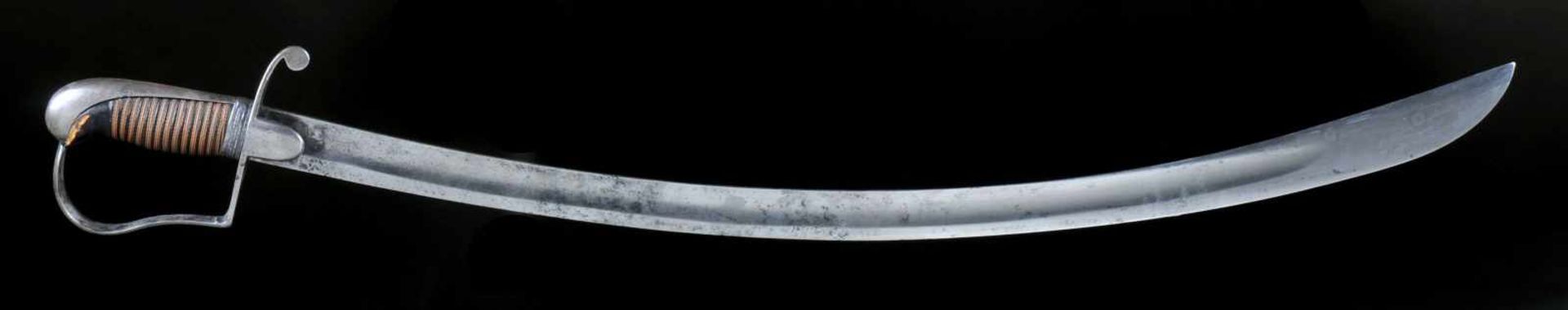 A BRITISH M1796 CAVALRY SWORD WITH ENGRAVED BLADE. Origin: British Empire, late 18th / early 19th - Bild 10 aus 14