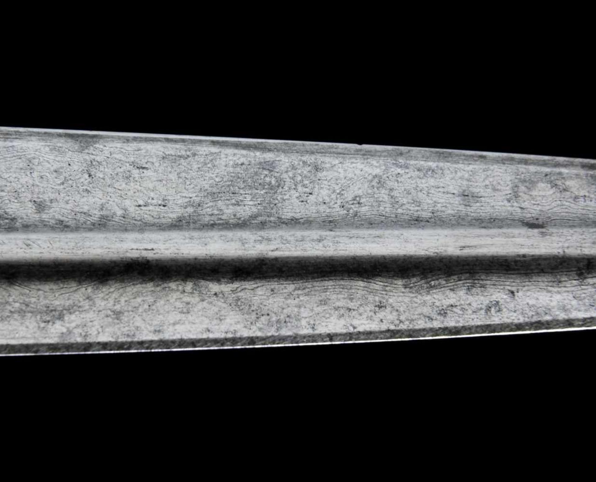 A FRENCH M1822 LIGHT CAVALRY OFFICER’S SWORD, LUXURY VERSION WITH IMPORTED GERMAN DAMASCENED - Bild 10 aus 20