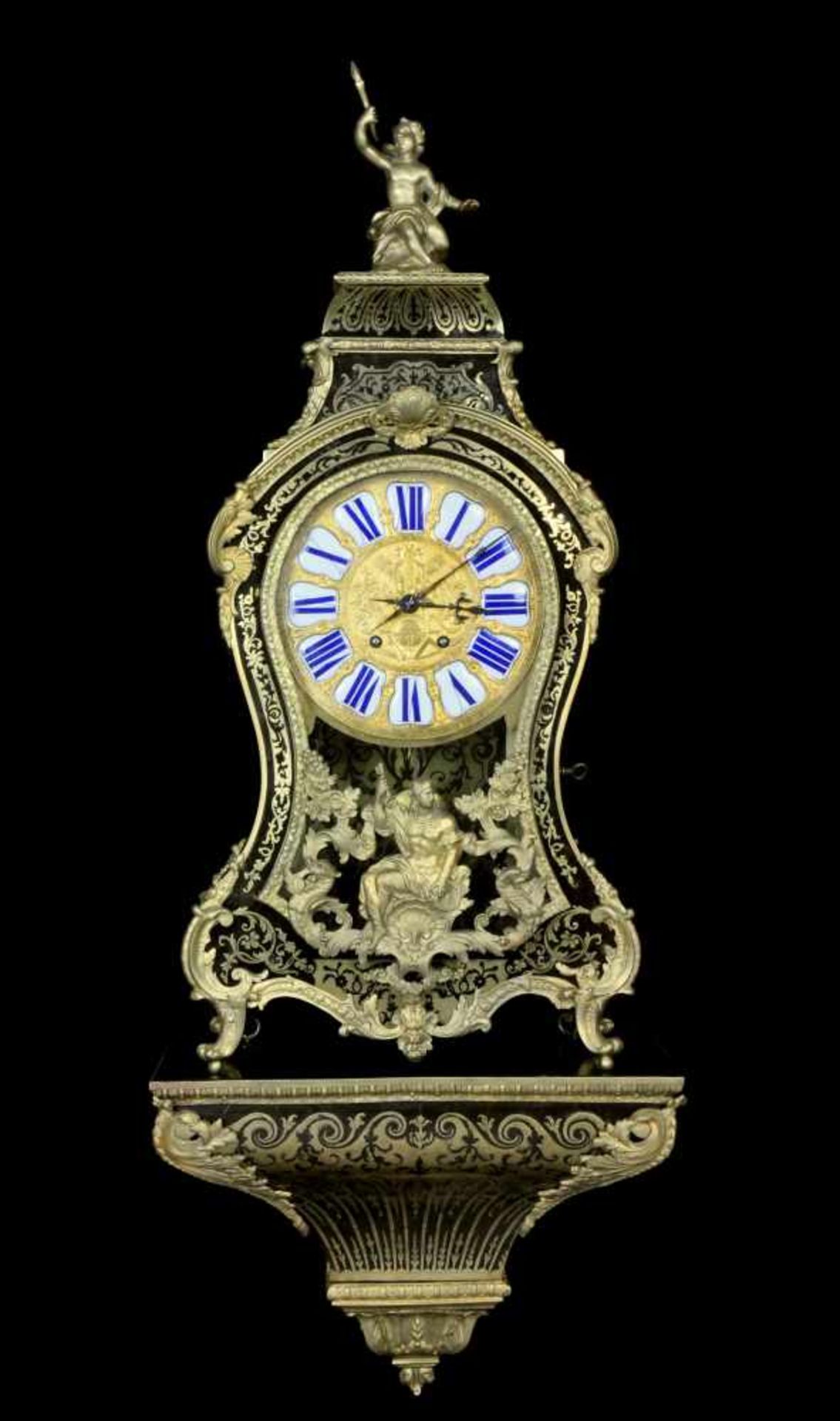 A LARGE BOULLE CLOCK WITH BRACKET, RICH BRONZE MOUNTS, 108 CM, FRANCE, 2ND HALF OF 19TH CENTURY.