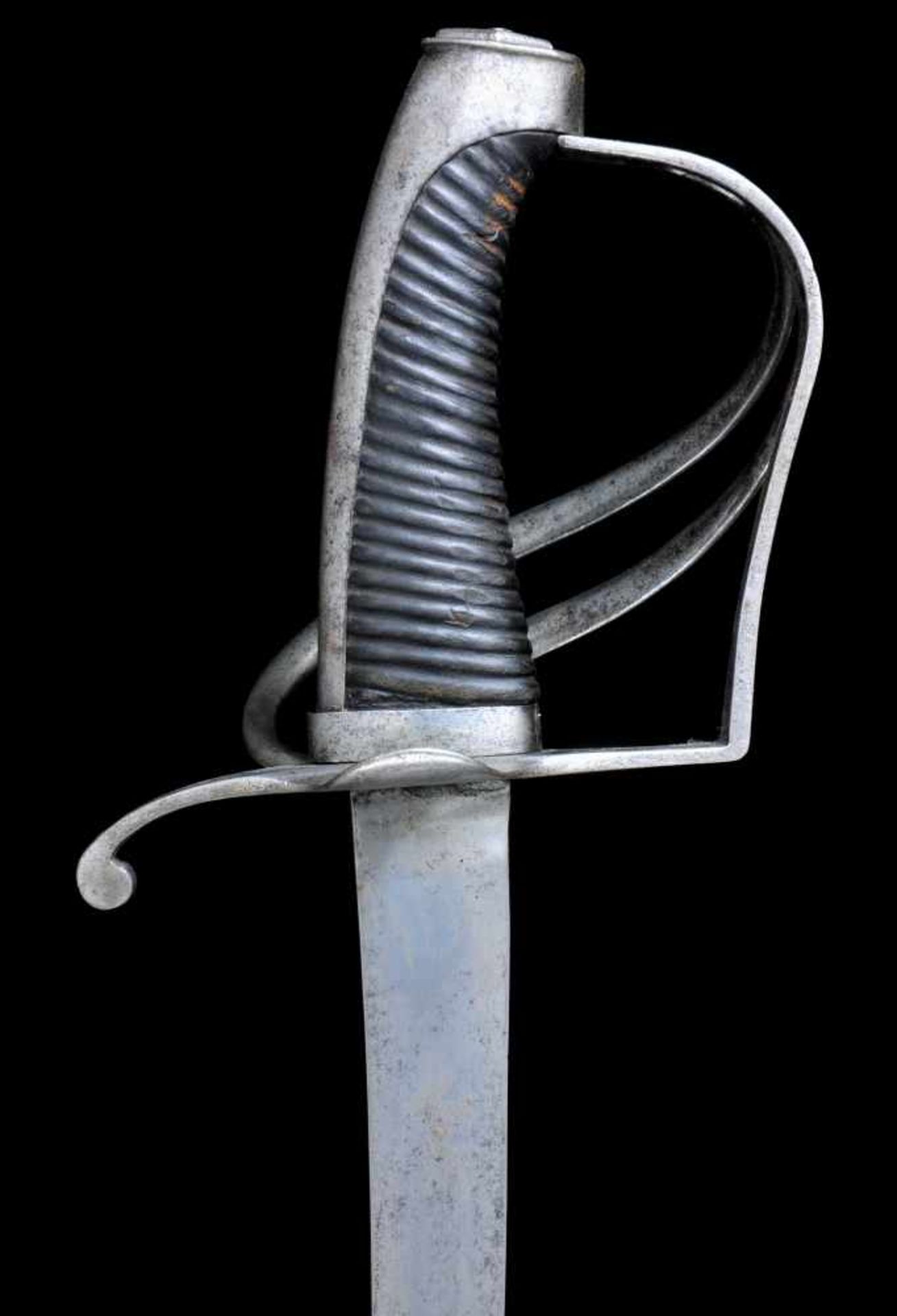 A GERMAN BAVARIAN M1788 SWORD, SO CALLED “RUMFORD SABER” IN SCABBARD, WITH WOOTZ STEEL BLADE. - Bild 12 aus 15