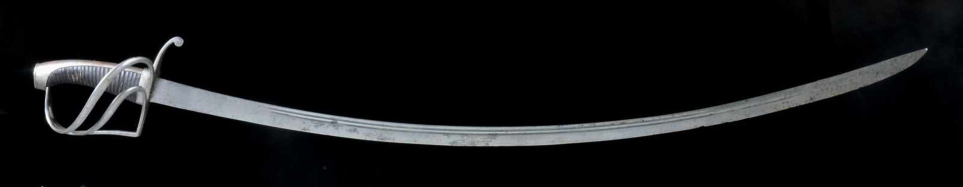 A GERMAN BAVARIAN M1788 SWORD, SO CALLED “RUMFORD SABER” IN SCABBARD, WITH WOOTZ STEEL BLADE. - Bild 11 aus 15