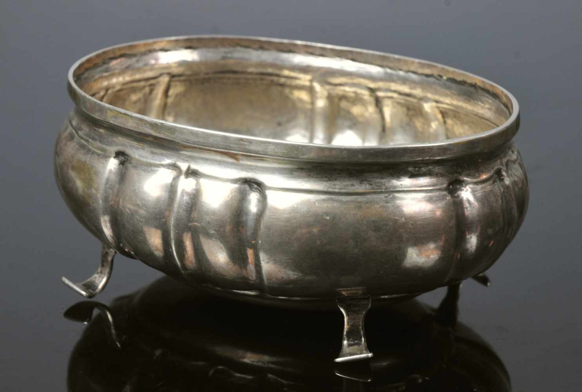 SMALL SILVER SUGAR BOWL, 12 LOTHIGE, HIRSCHBERG (JELENIA GÓRA), GERMANY / POLAND, 18TH C.A round