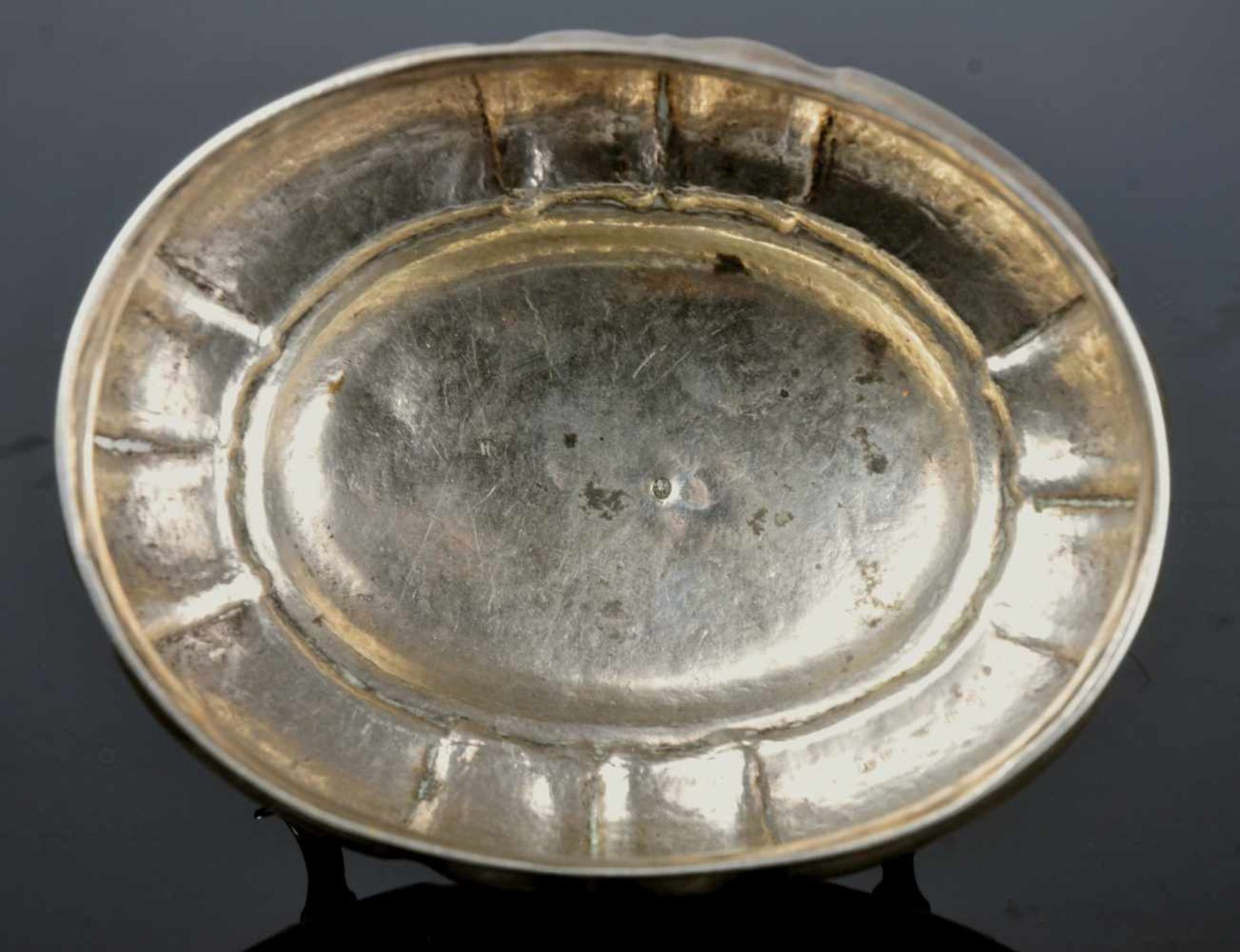 SMALL SILVER SUGAR BOWL, 12 LOTHIGE, HIRSCHBERG (JELENIA GÓRA), GERMANY / POLAND, 18TH C.A round - Bild 4 aus 6