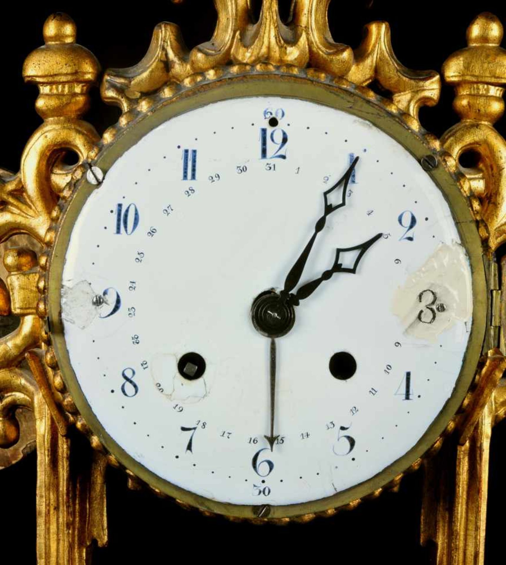 AN AUSTRIAN NEOCLASSICAL PORTAL CLOCK WITH CALENDAR, GILT WOOD. AUSTRIA, LOUIS XVI PERIOD, 1787. - Bild 10 aus 11