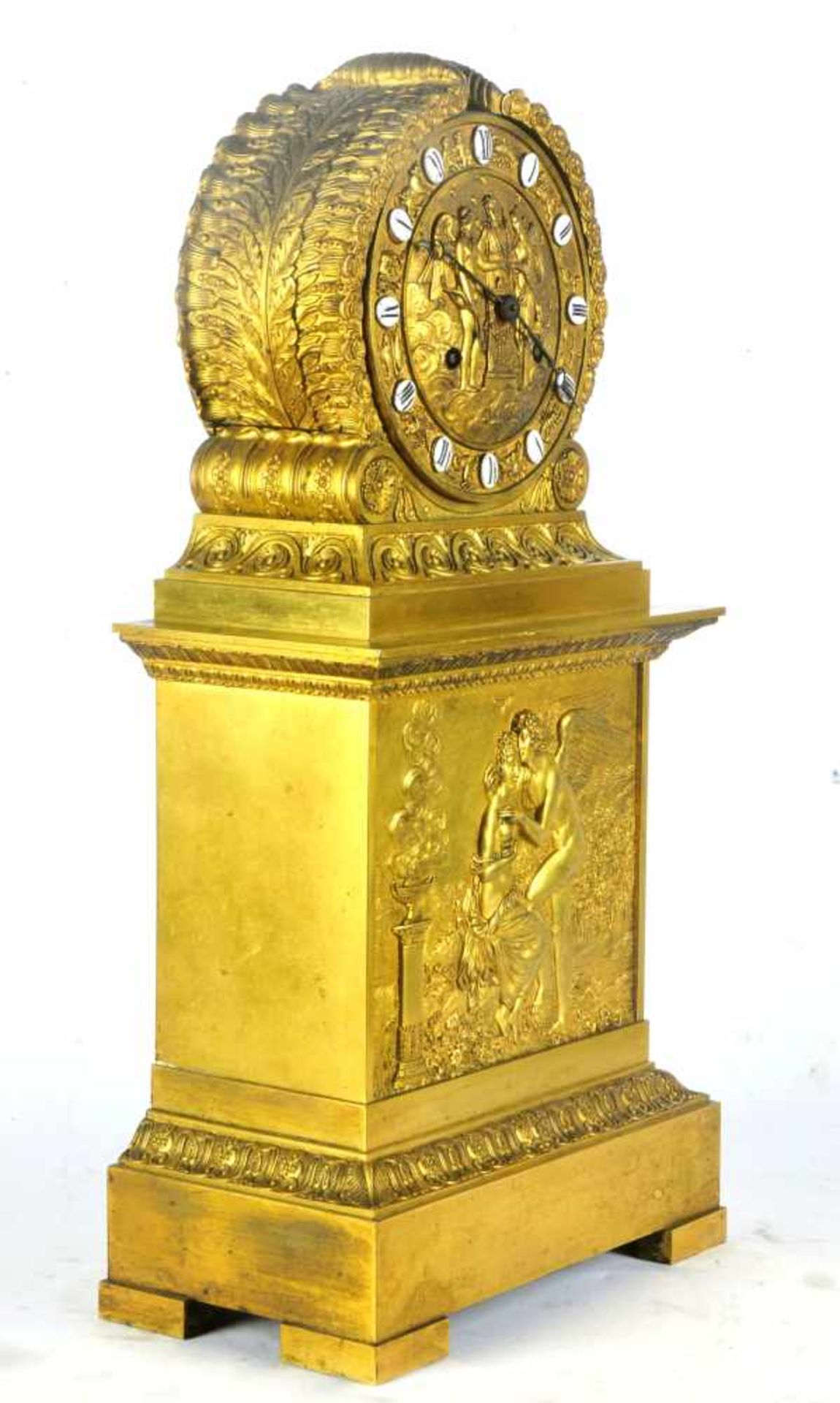 A GILT BRONZE EMPIRE CLOCK, AMOR AND PSYCHE, ZODIAC, FRANCE 1810-1820Origin: France, empire - Bild 12 aus 20