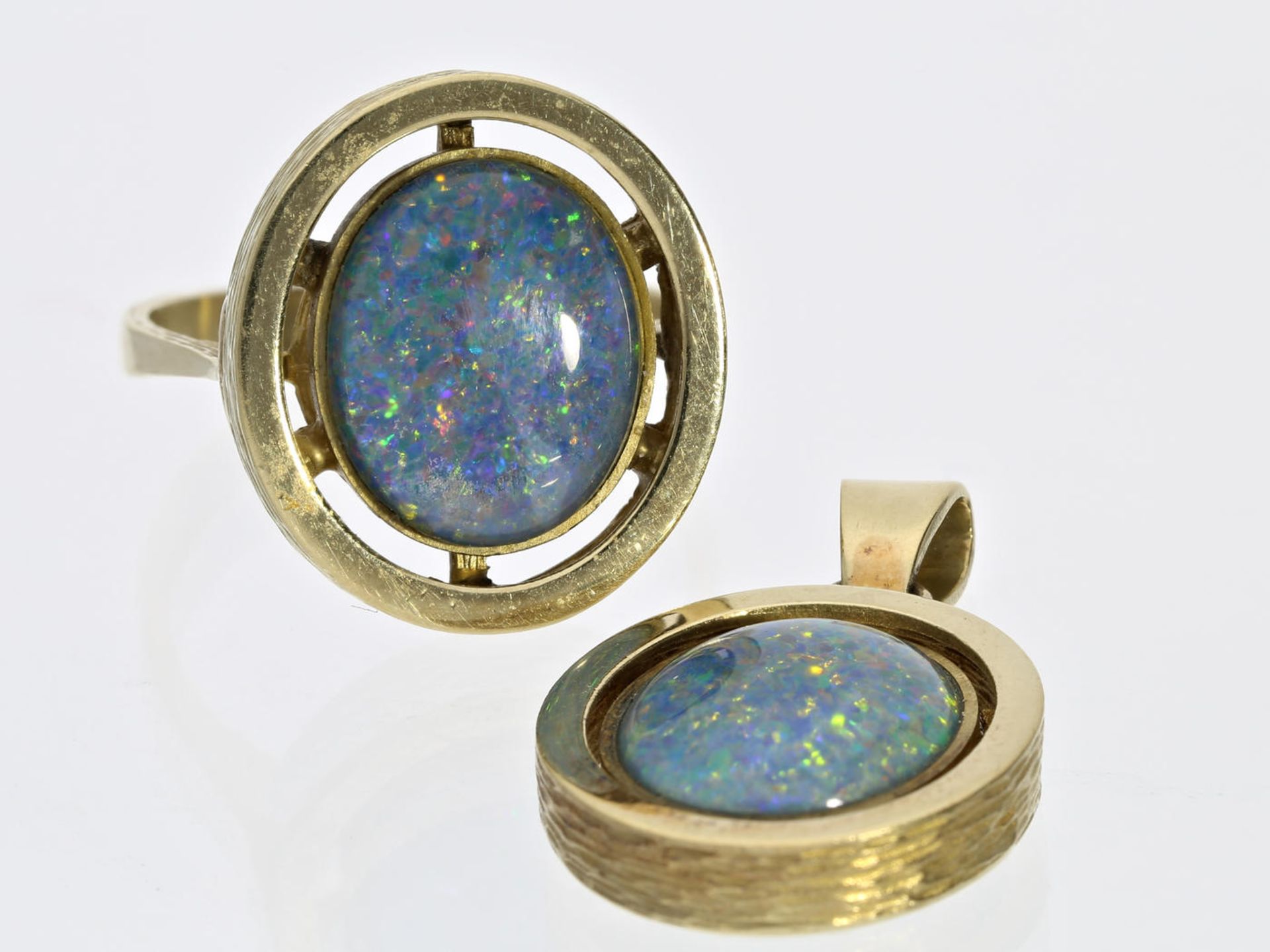 Anhänger/Ring: massives, ehemals teures Opal-Schmuckset in 14K Gold Ring ca. Ø20mm, RG63, ca. 8,