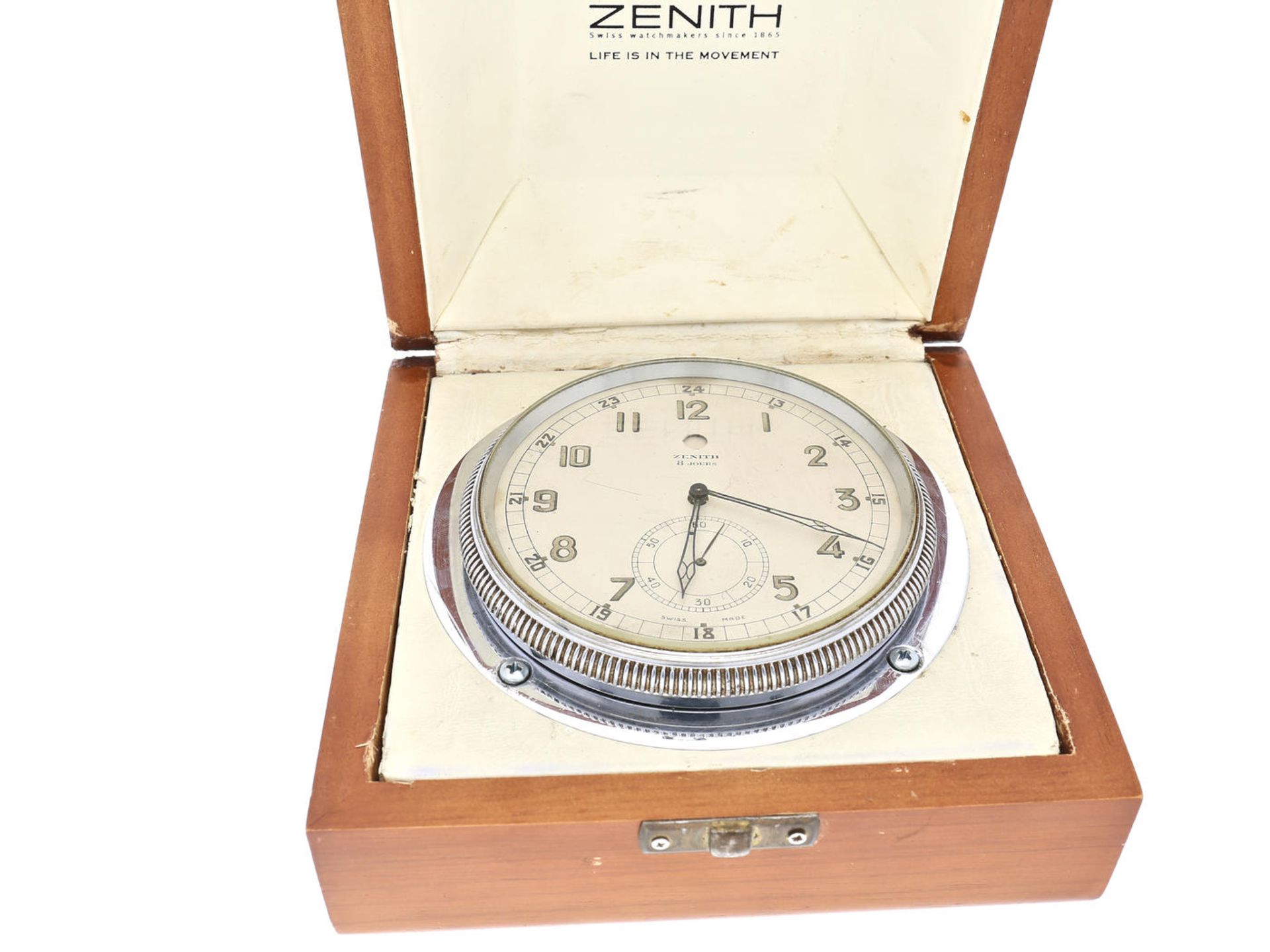 Tischuhr/Borduhr: seltene Zenith 8-Tage-Uhr, ca.1950 Box ca. 14 × 14 × 7,5cm, Deckel mit Zenith-